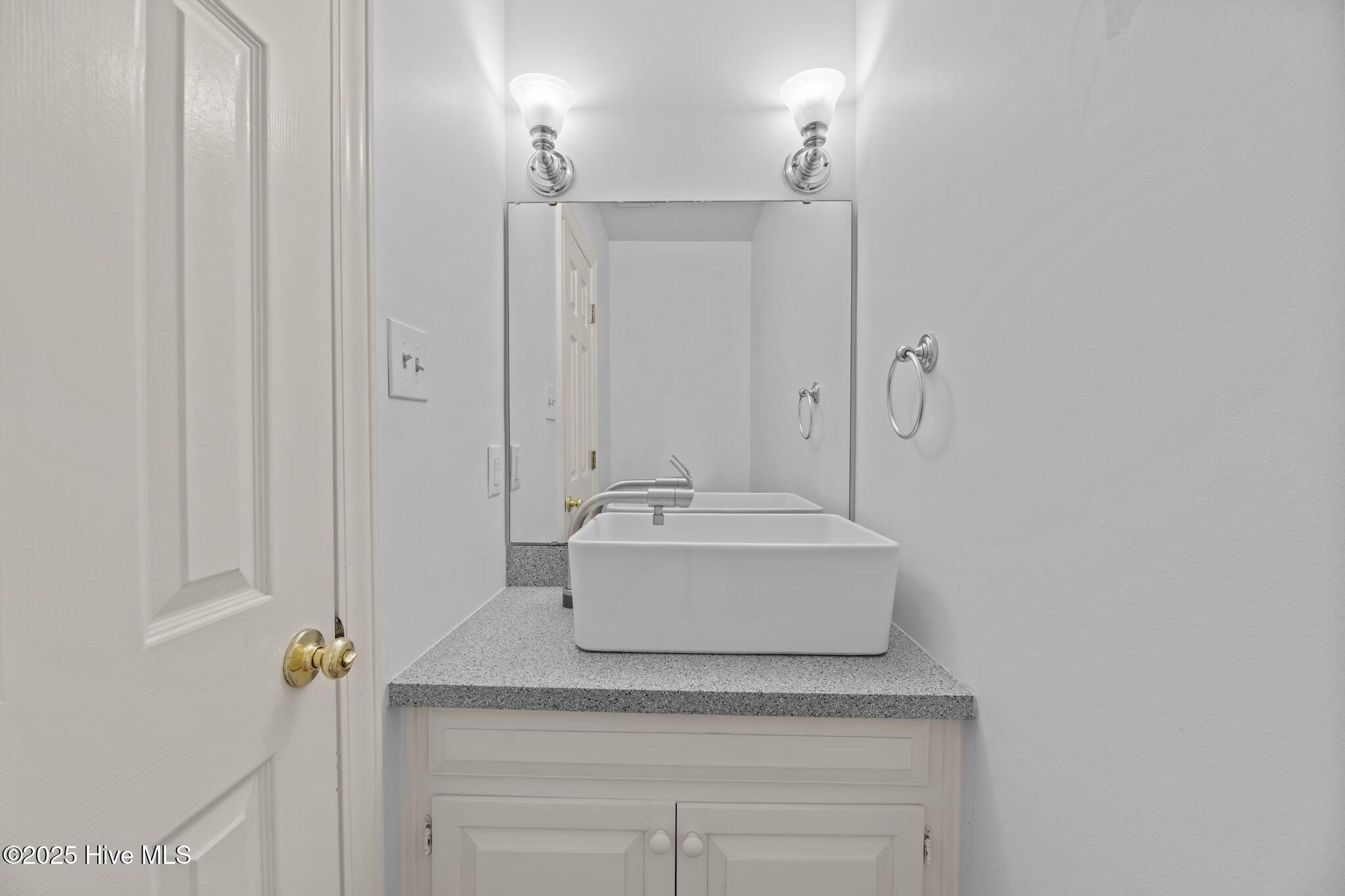 204 Castle Ridge Road Property Photo 31