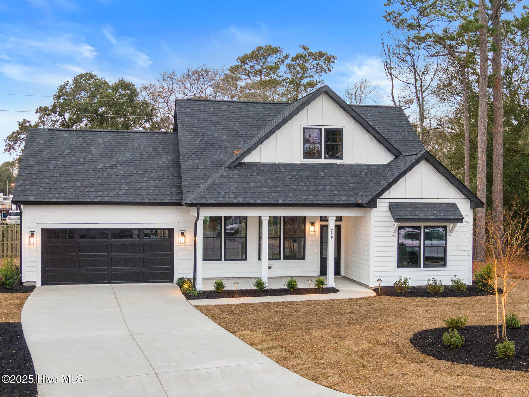 1773 Oakbrook Drive Property Photo