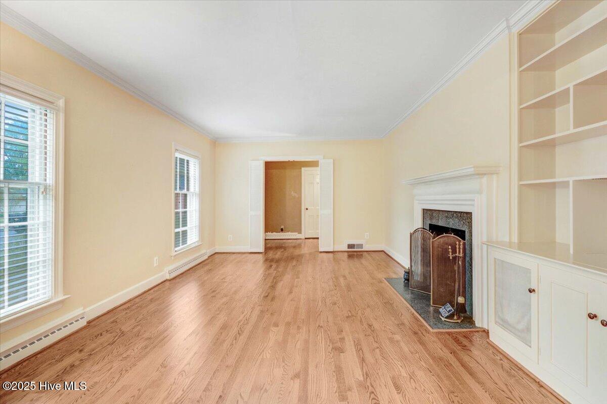 1806 E Walnut Street Property Photo 11