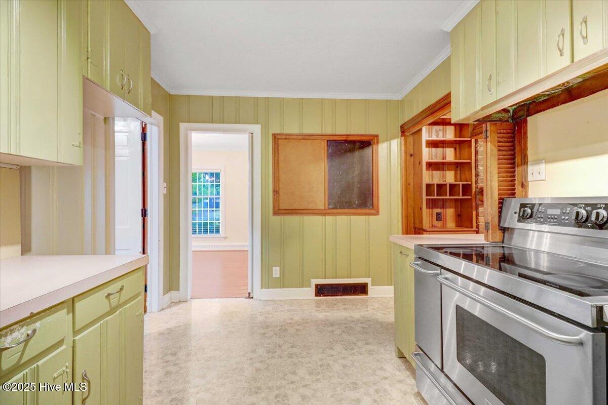1806 E Walnut Street Property Photo 15
