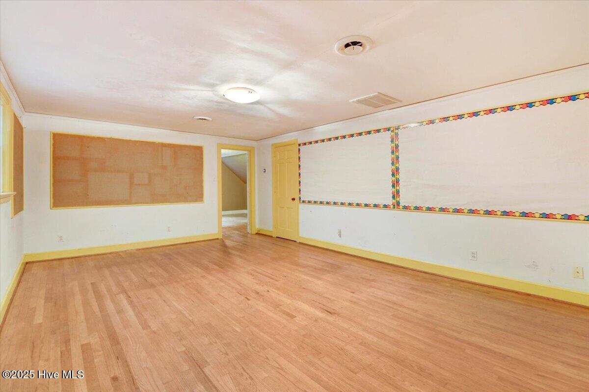 1806 E Walnut Street Property Photo 26