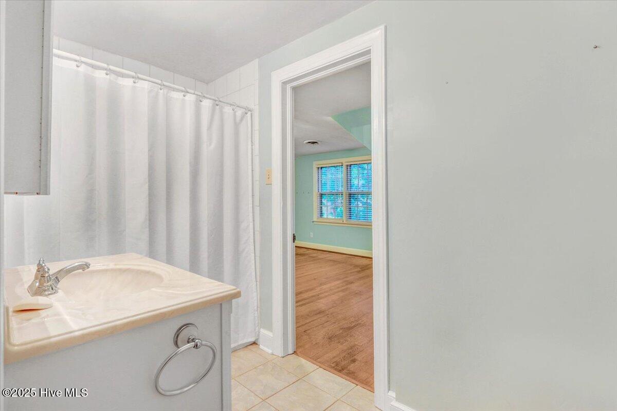 1806 E Walnut Street Property Photo 32