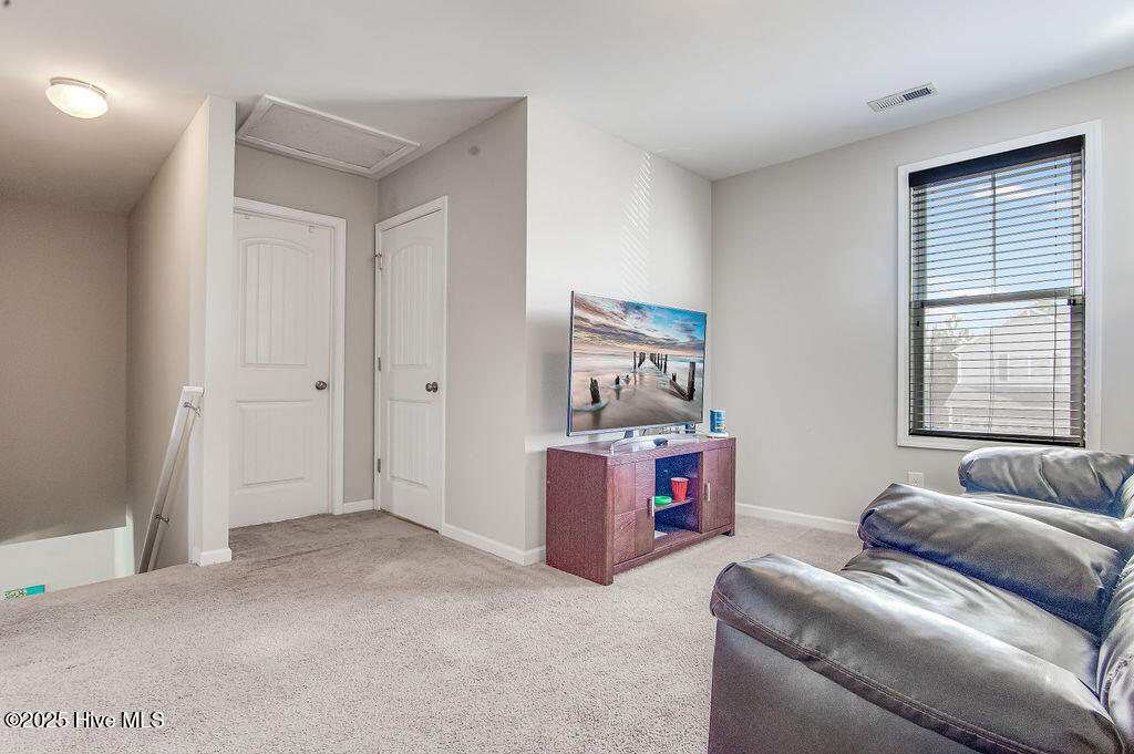 7134 Copperfield Court Property Photo 13