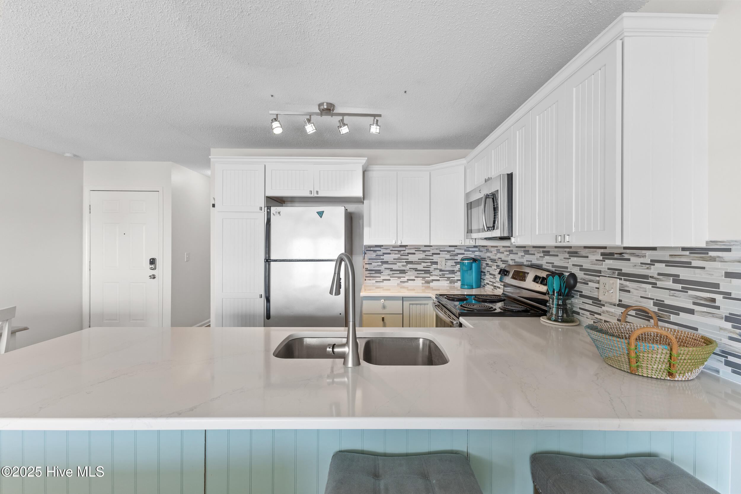 1225 Lake Park Boulevard 1a Property Photo 11