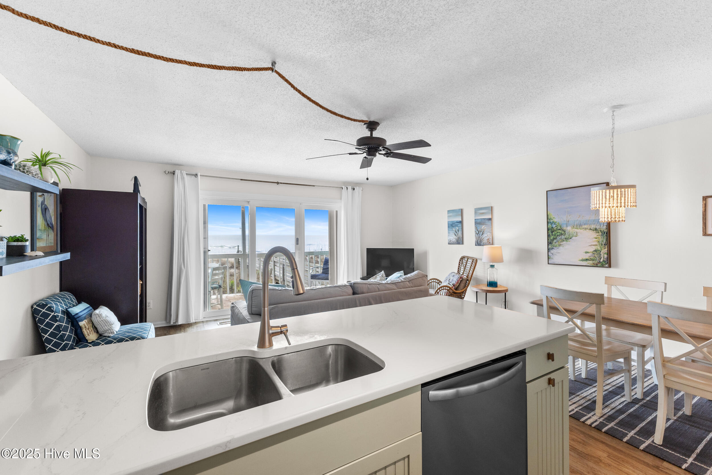 1225 Lake Park Boulevard 1a Property Photo 13