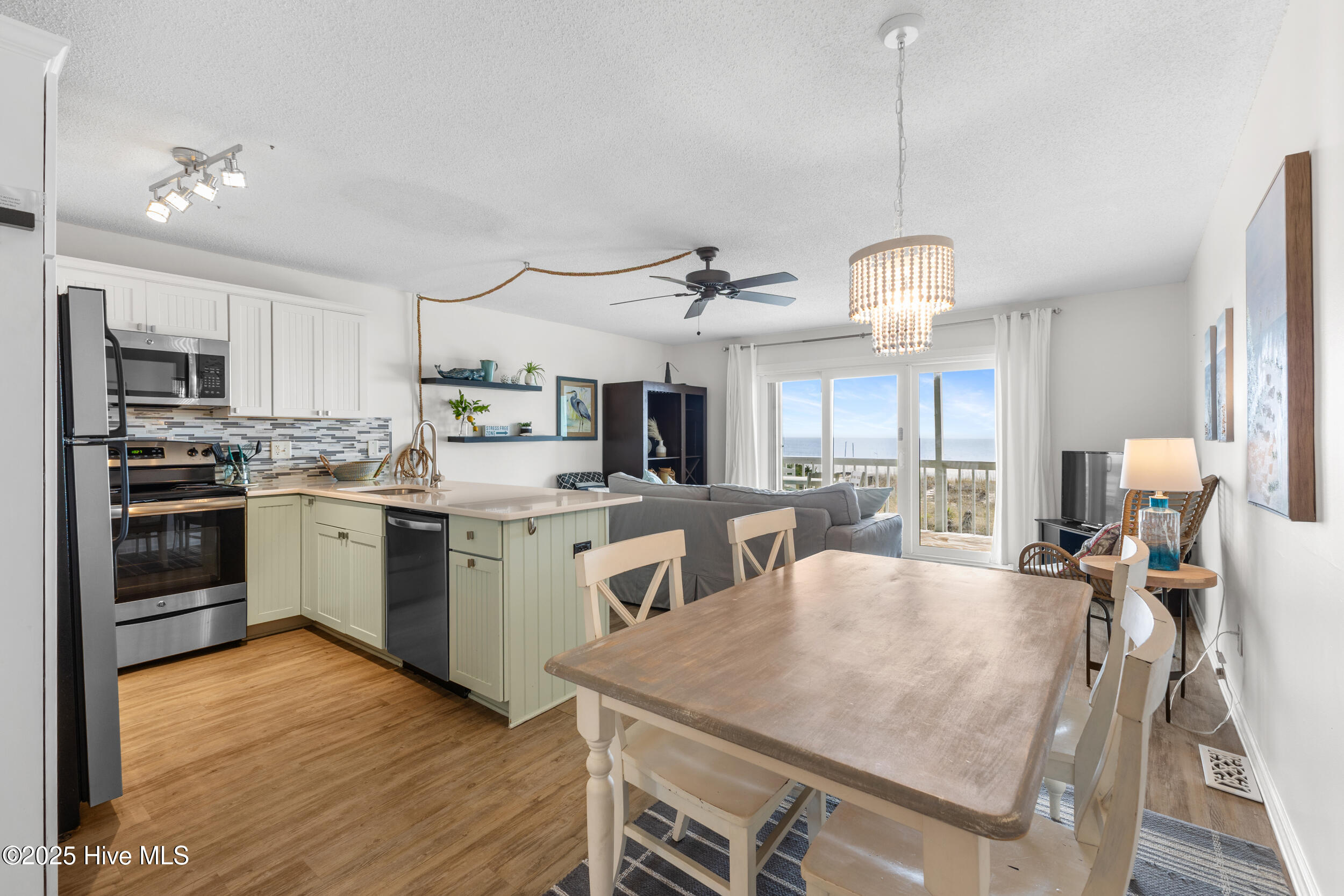 1225 Lake Park Boulevard 1a Property Photo 15