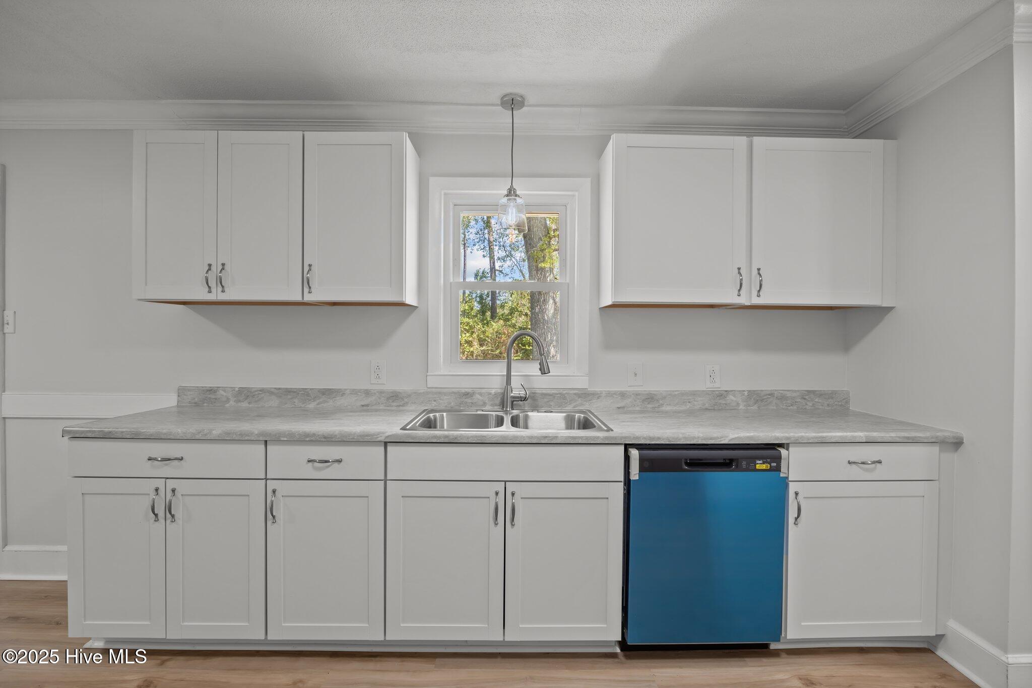 21 Edith Drive Property Photo 12