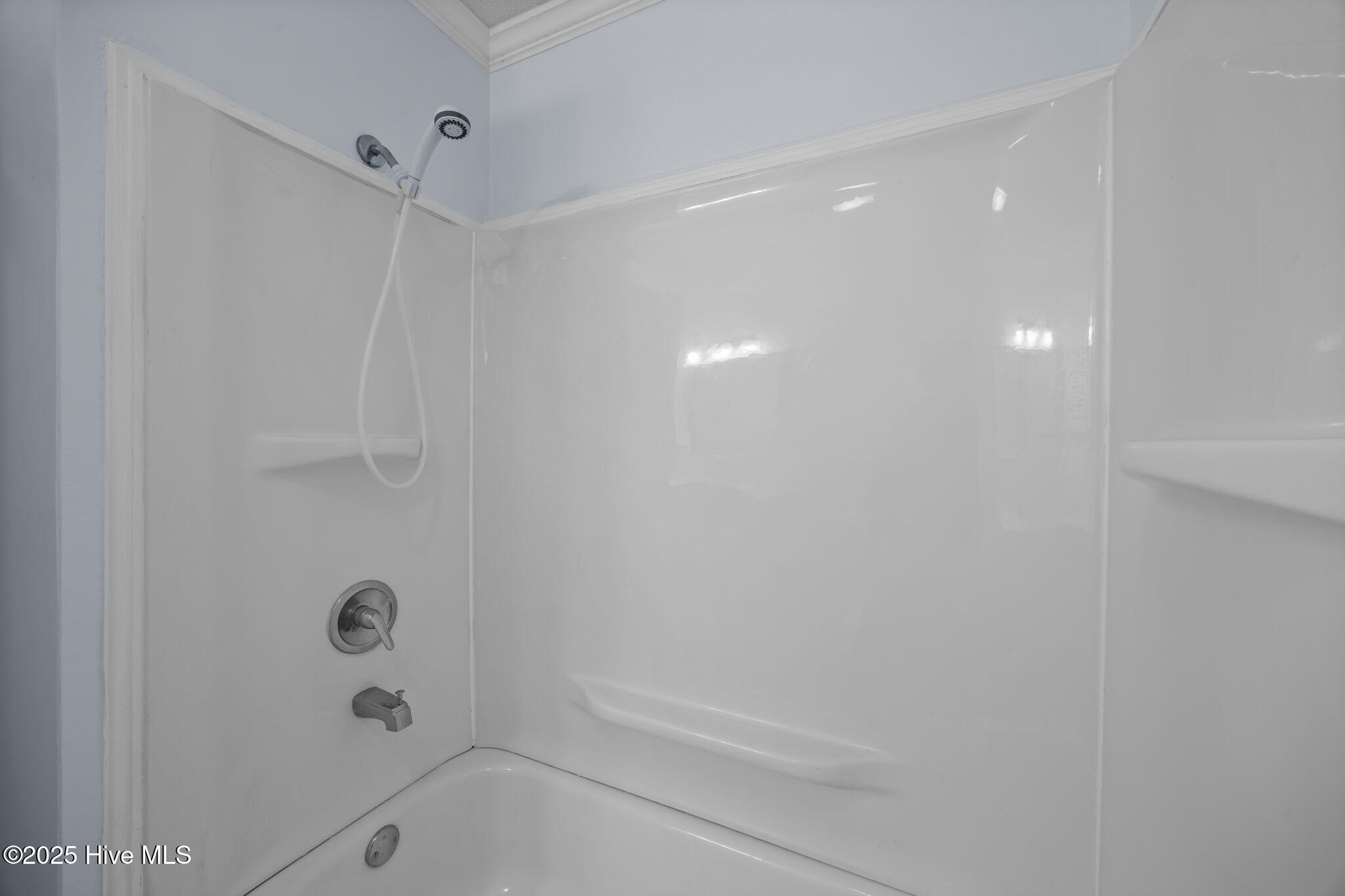 21 Edith Drive Property Photo 16