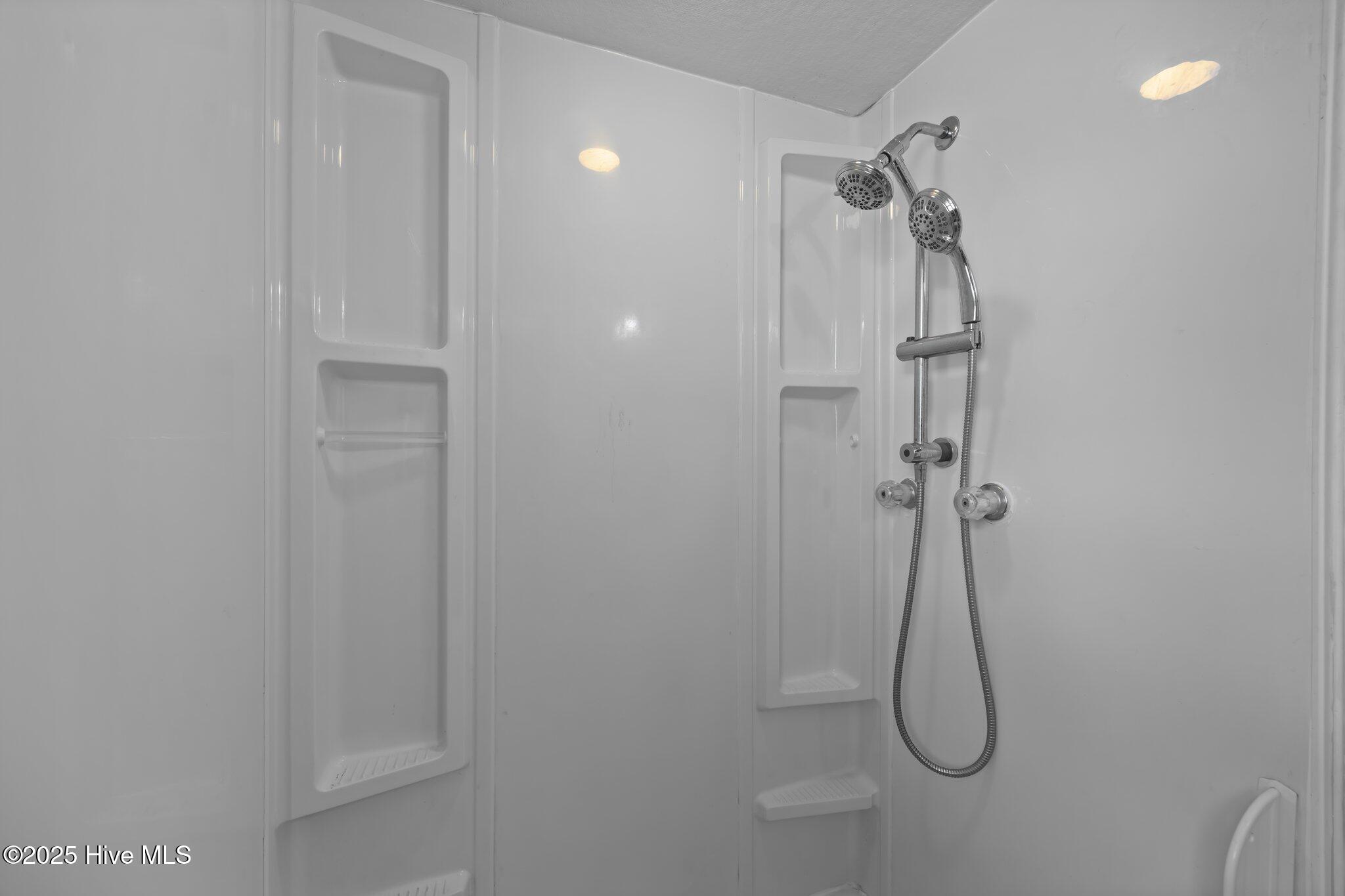 21 Edith Drive Property Photo 26