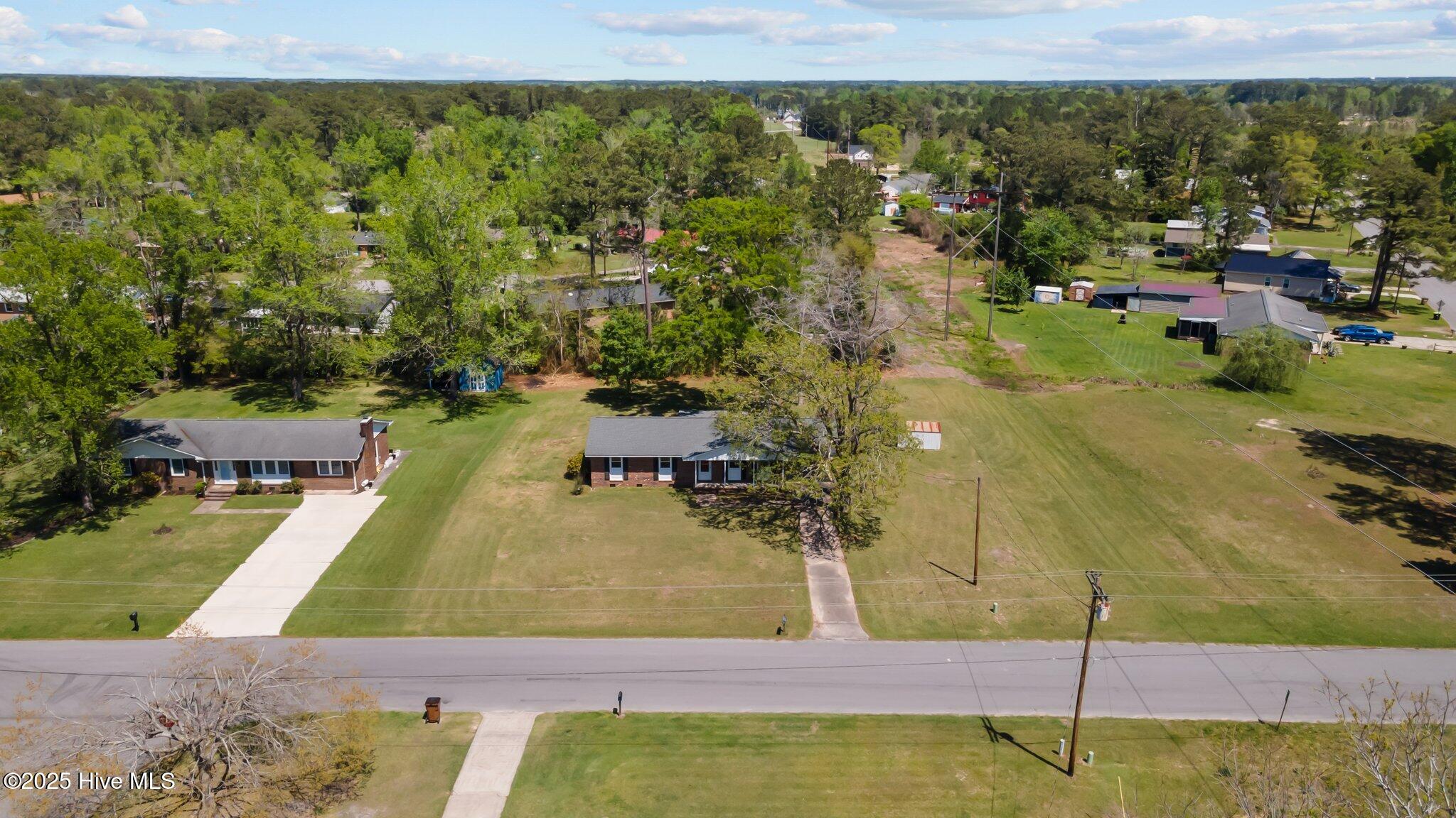21 Edith Drive Property Photo 33