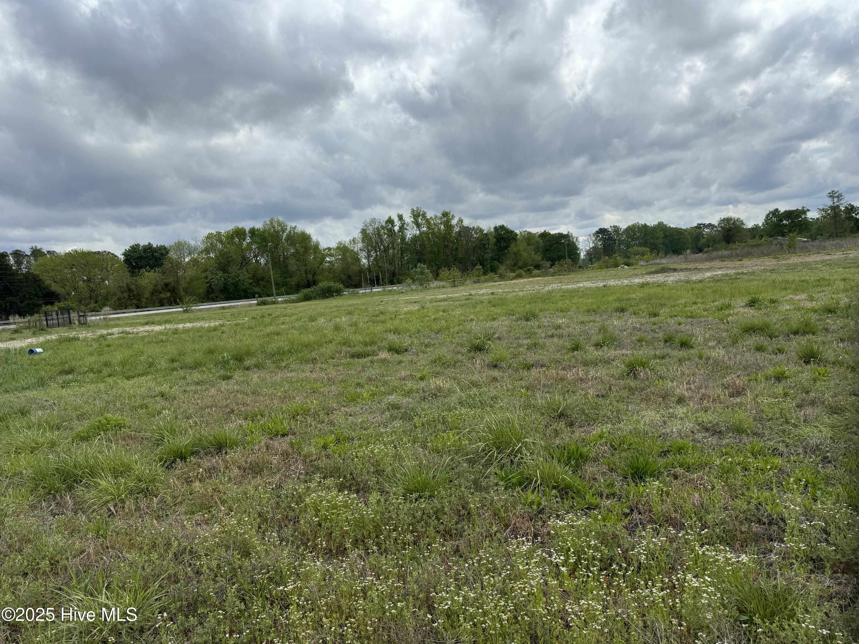 2ac Us 17 Property Photo 2