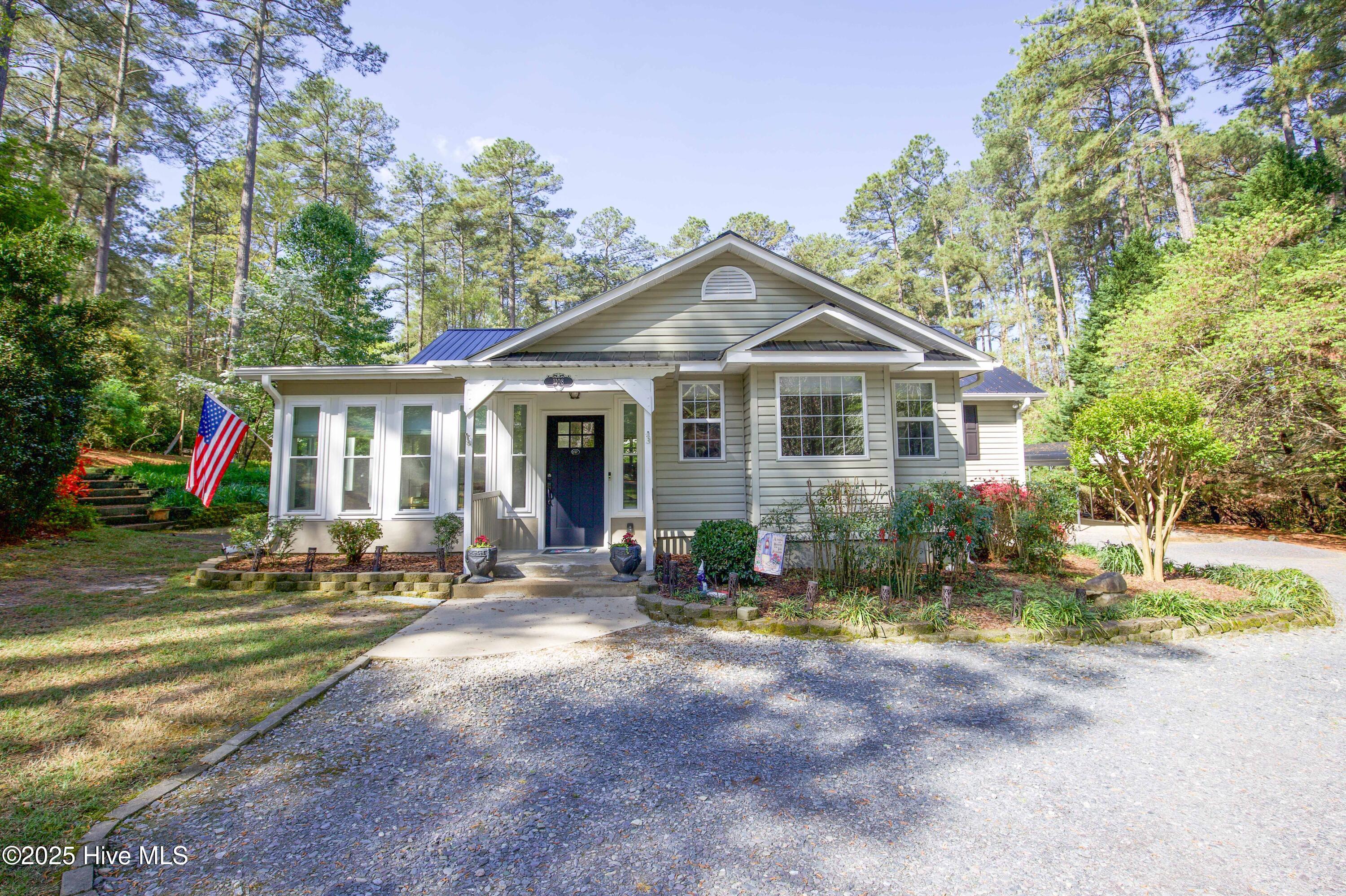 1108 Hardister Street Property Photo