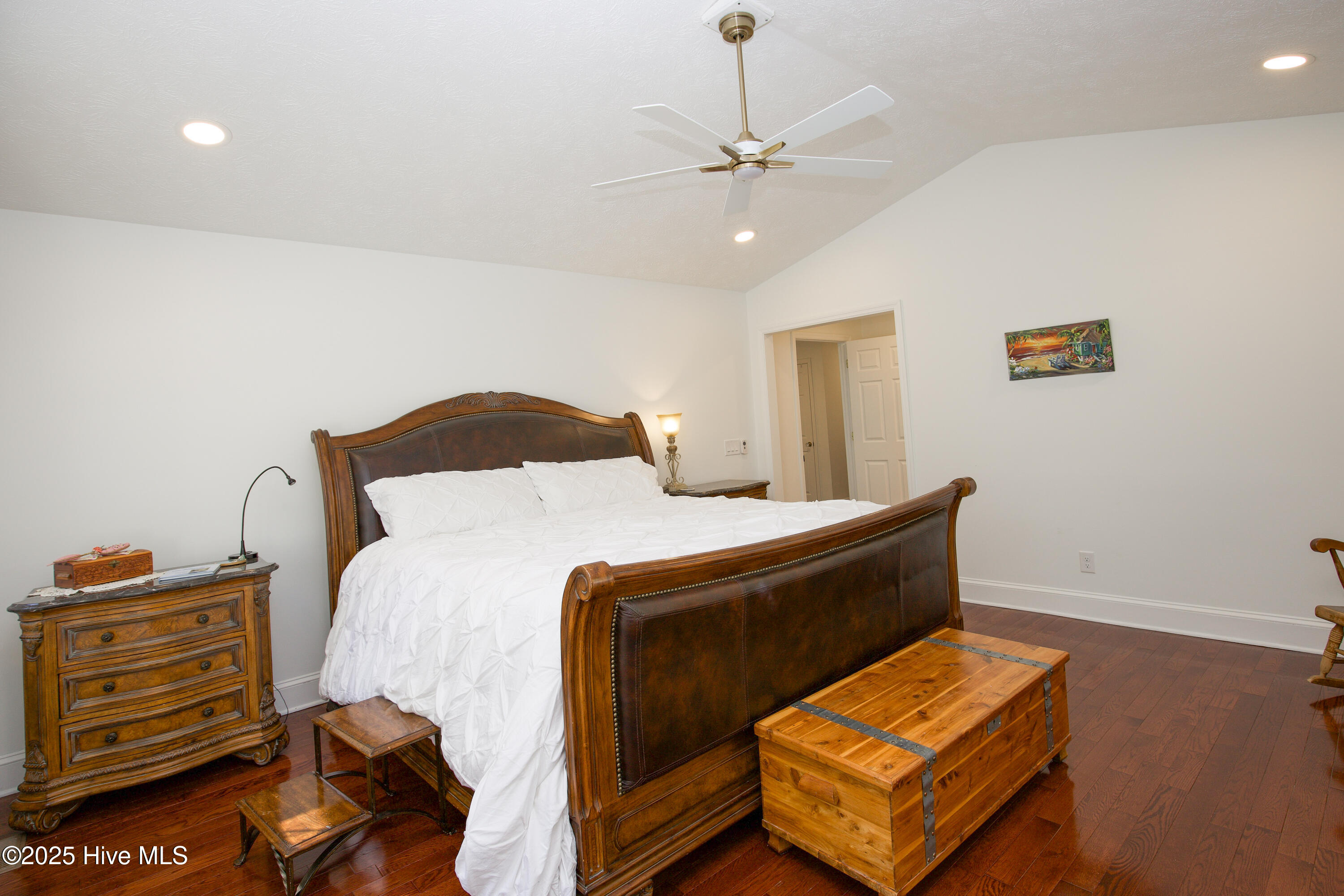 1108 Hardister Street Property Photo 8