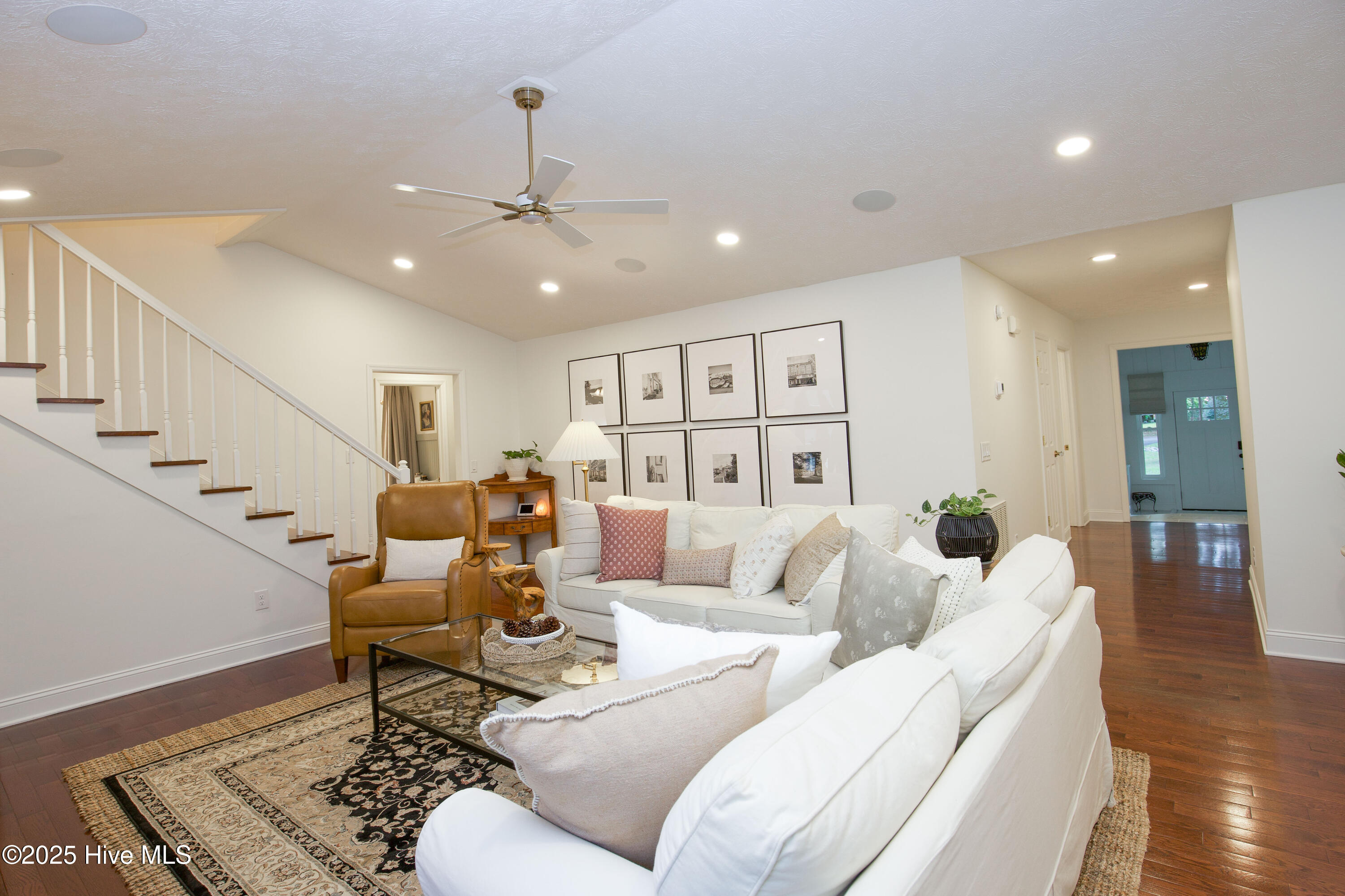 1108 Hardister Street Property Photo 28