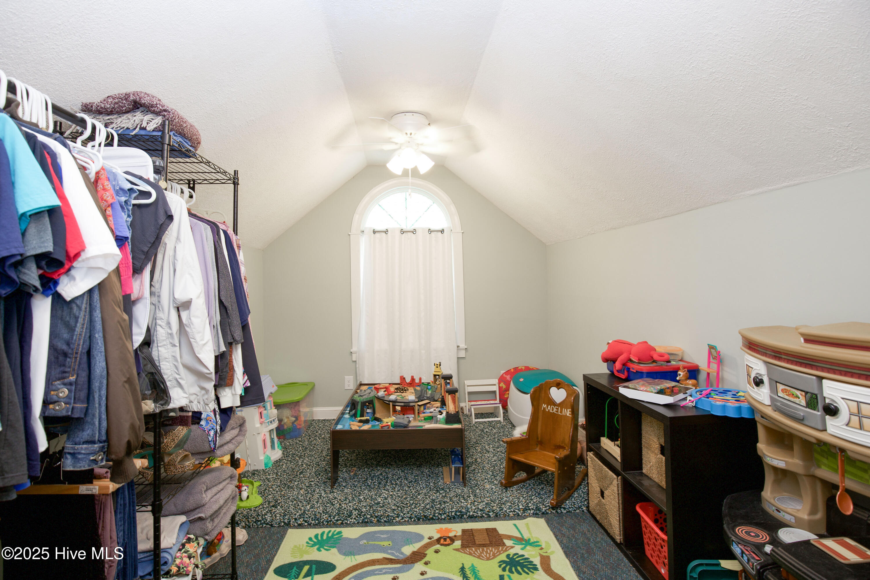 1108 Hardister Street Property Photo 34
