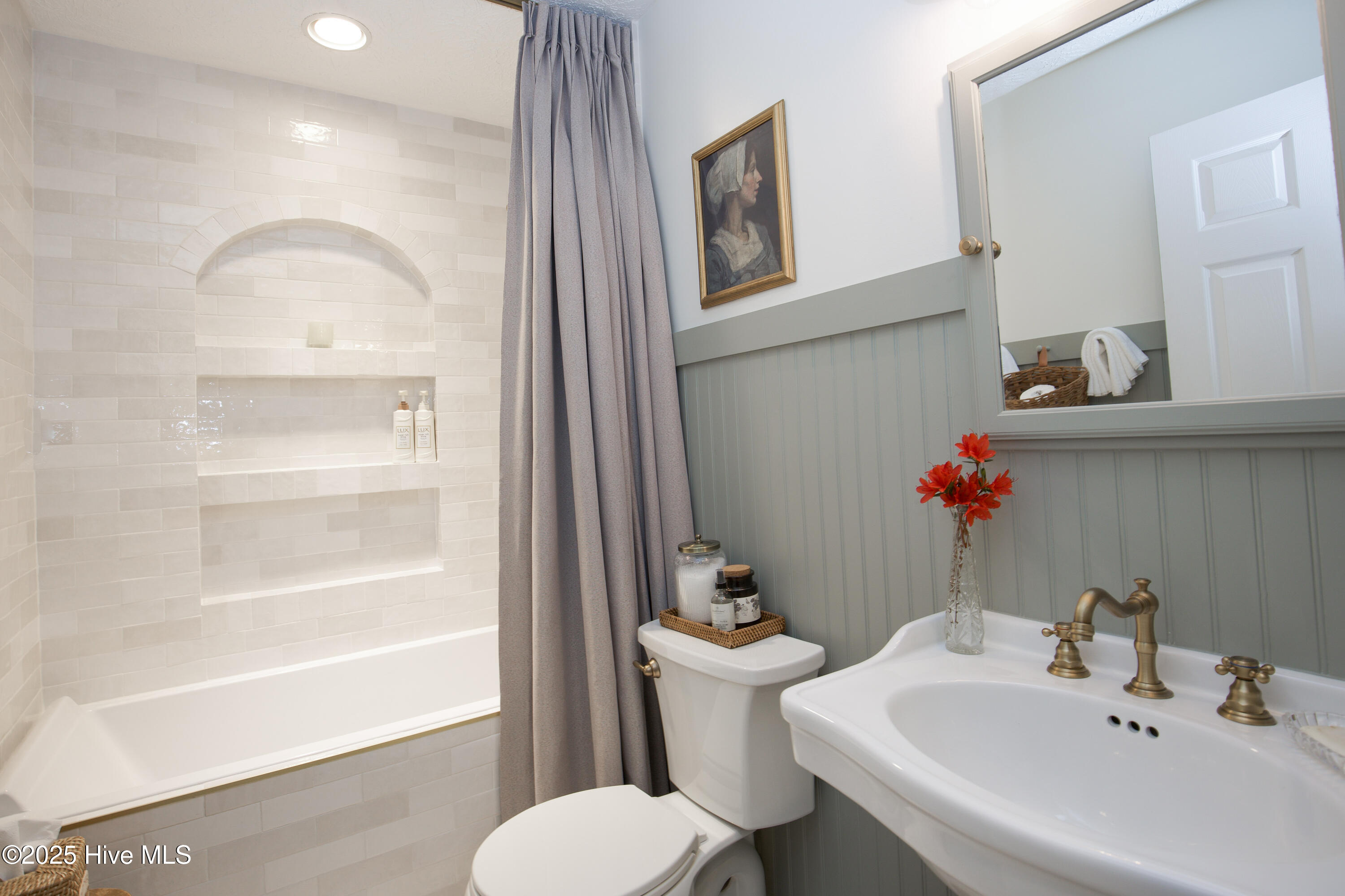 1108 Hardister Street Property Photo 39