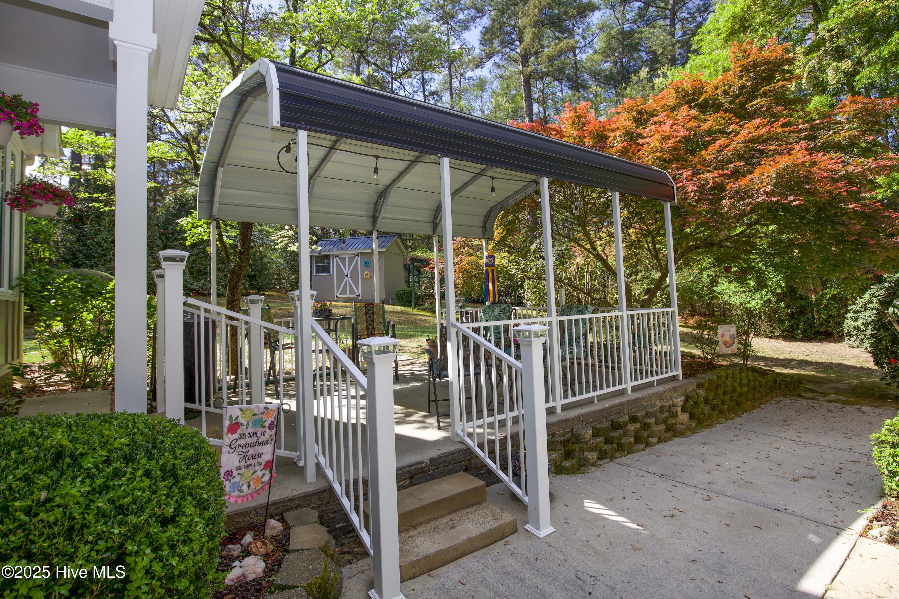 1108 Hardister Street Property Photo 42