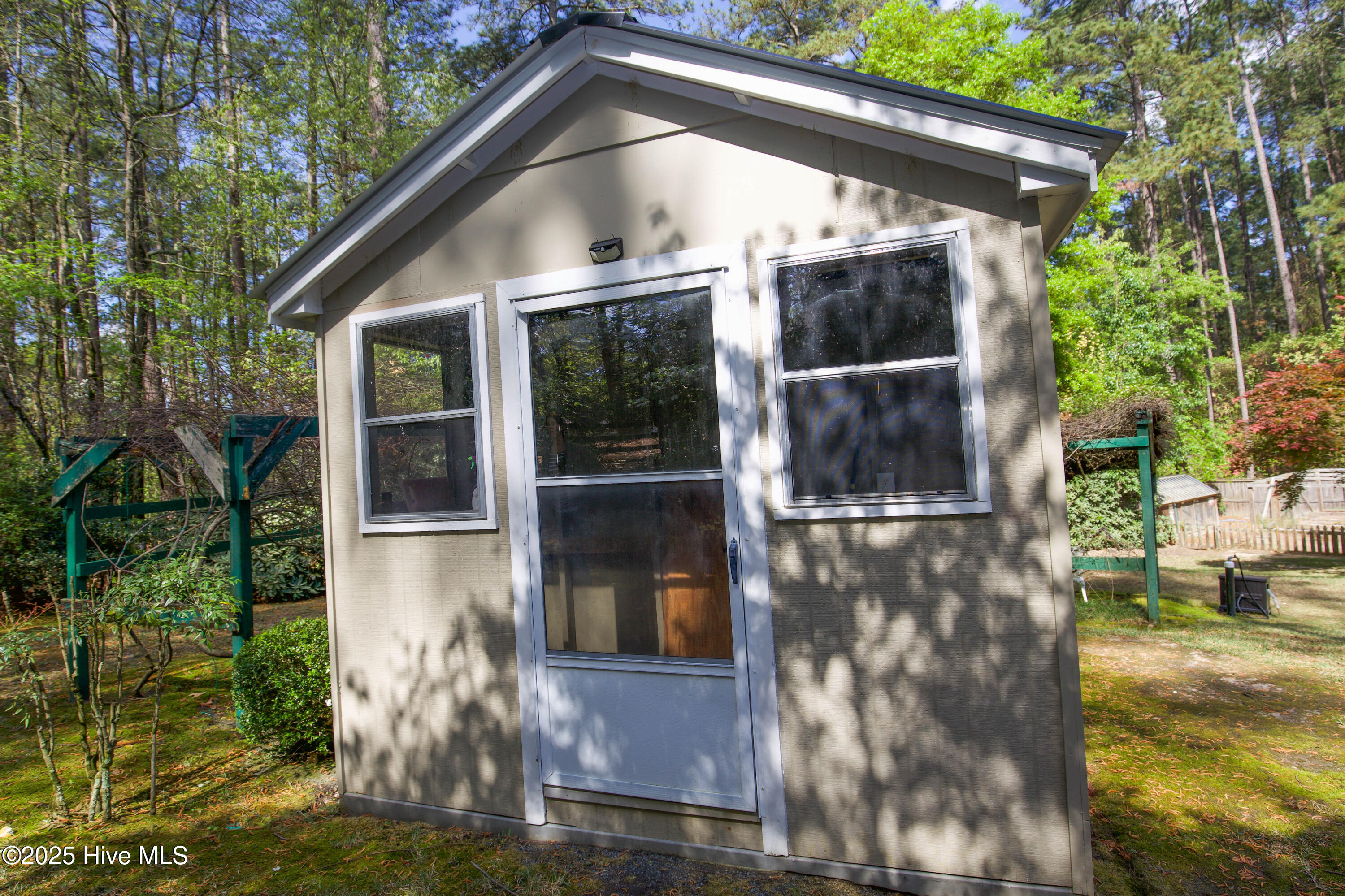1108 Hardister Street Property Photo 46
