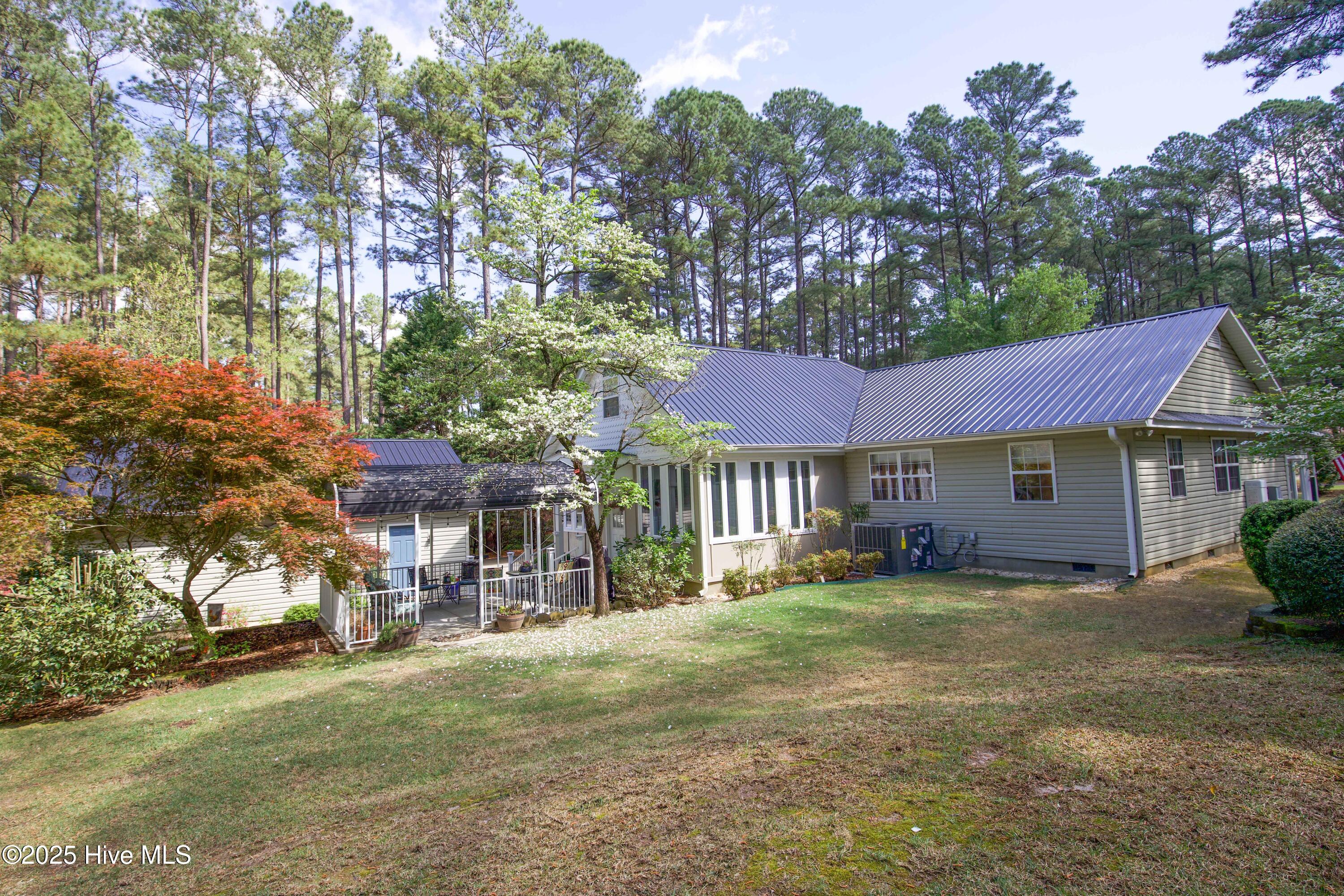 1108 Hardister Street Property Photo 49