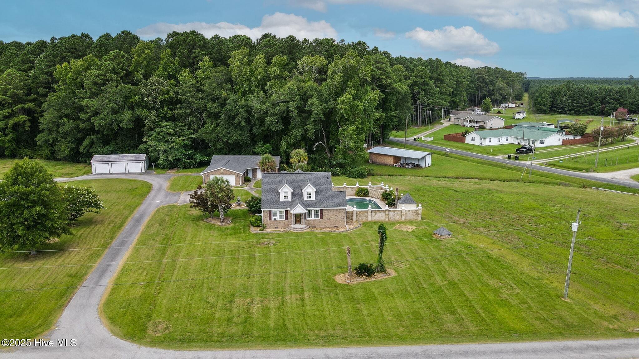 310 Lott Morton Lane Property Photo