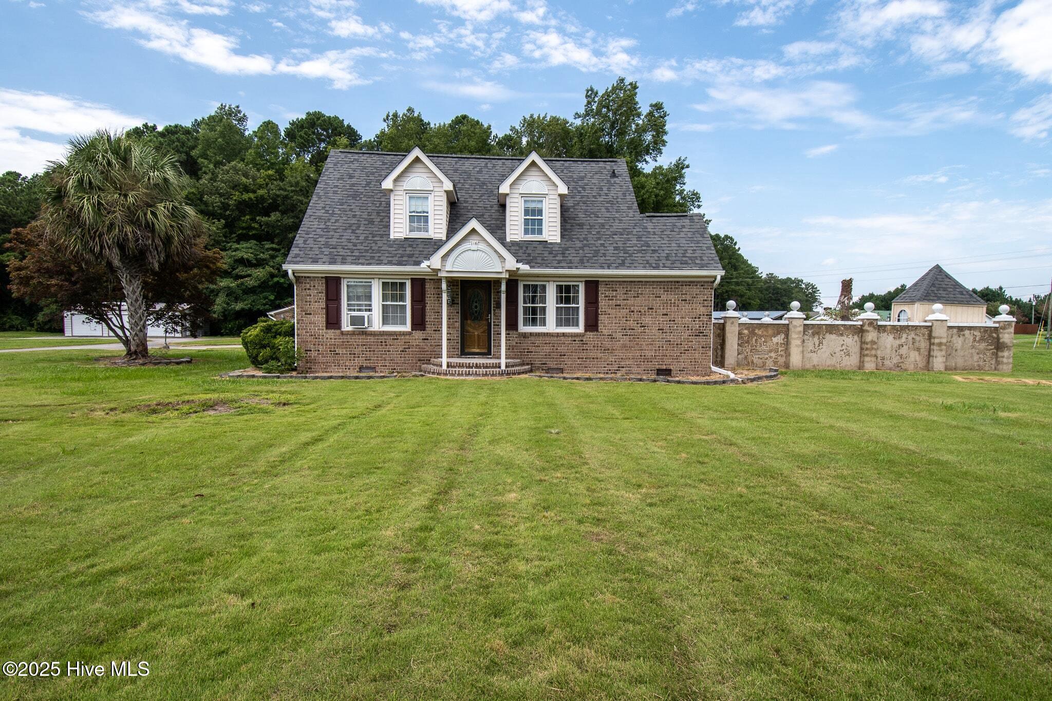 310 Lott Morton Lane Property Photo 6