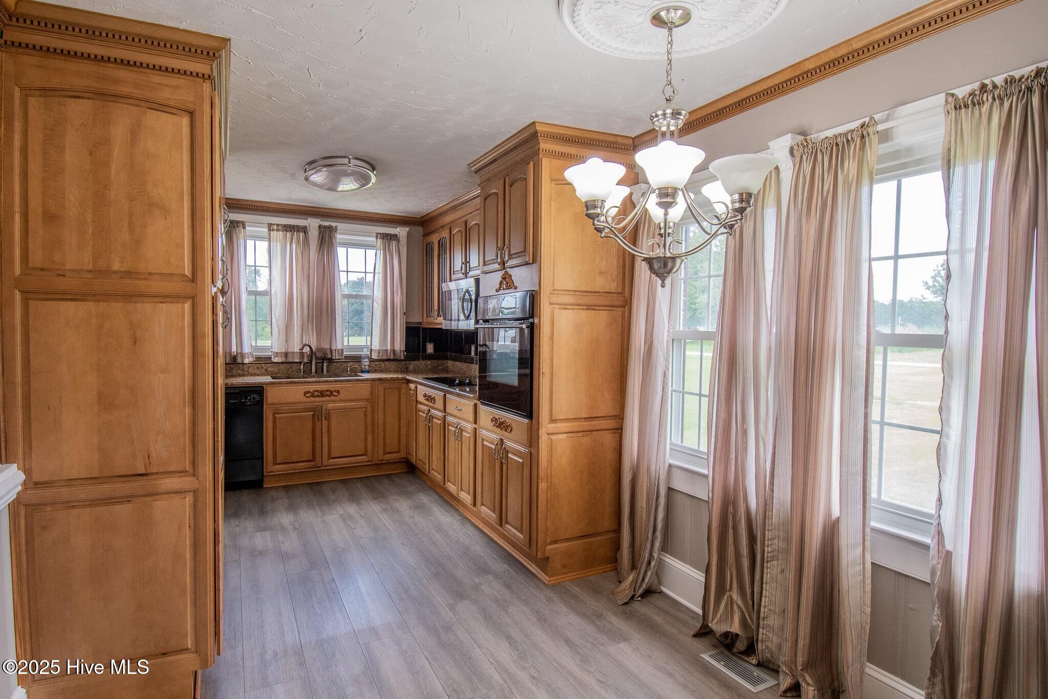 310 Lott Morton Lane Property Photo 18