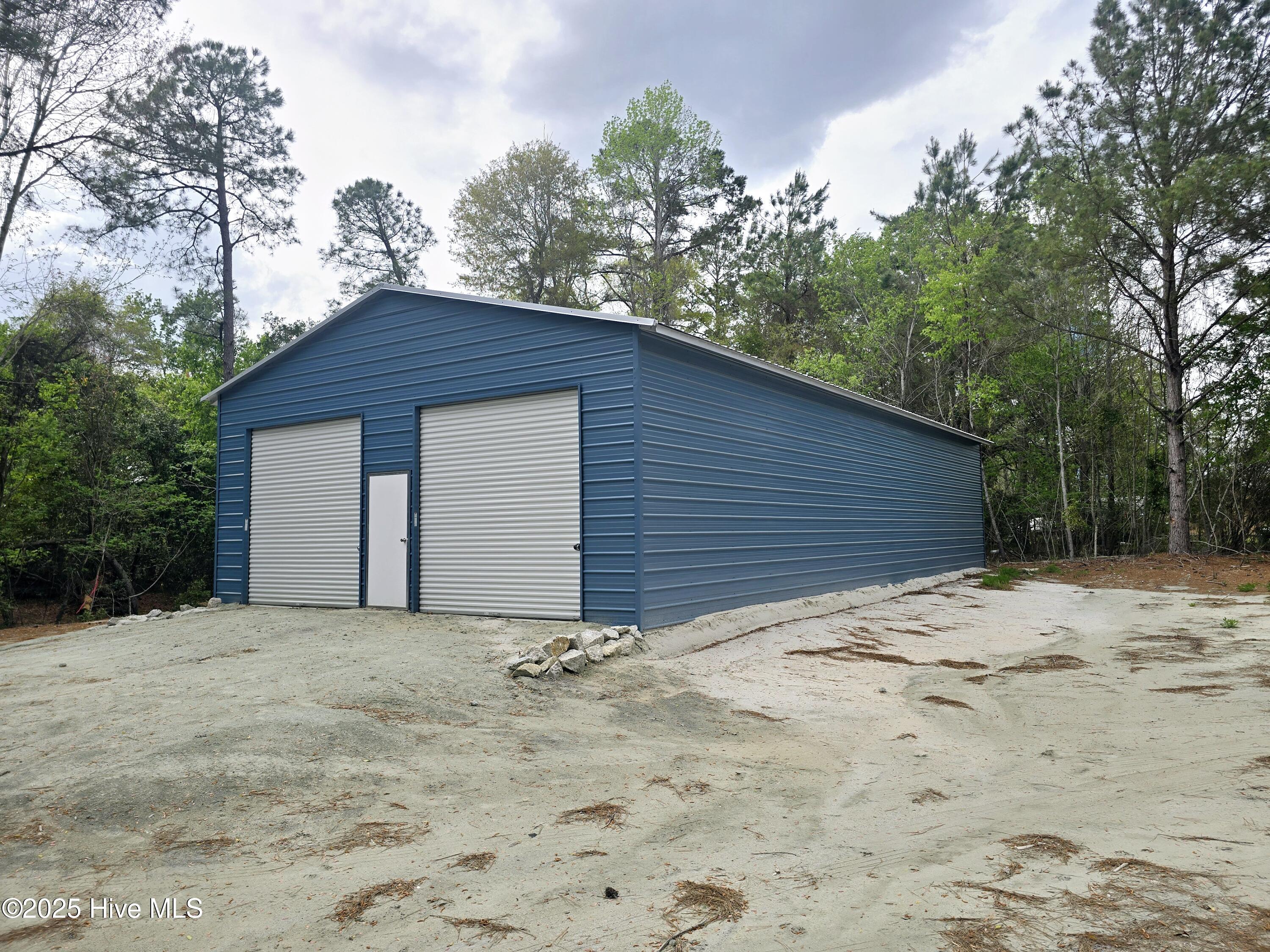 220 Dixon Road Property Photo