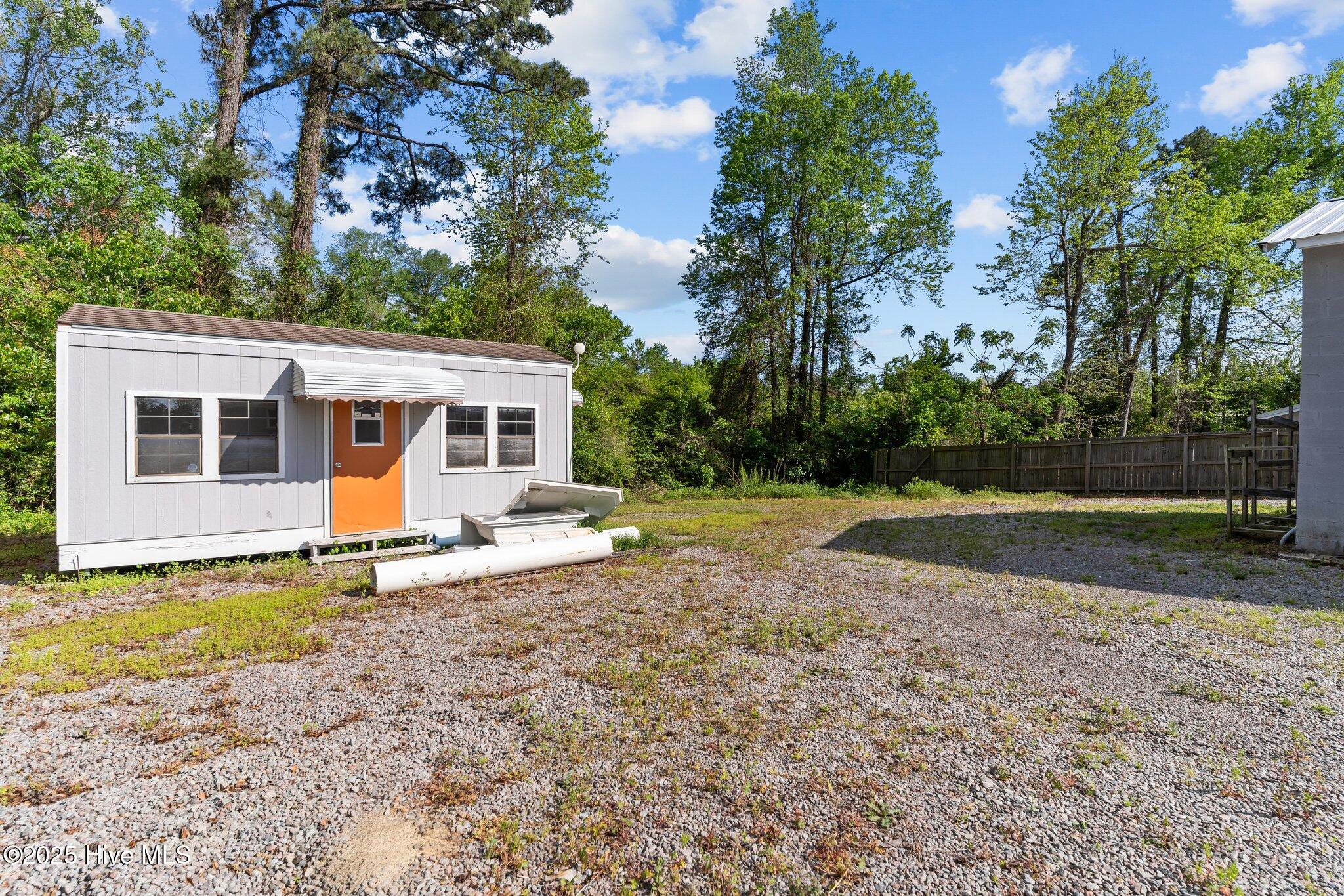1534 N Kerr Avenue Property Photo 36