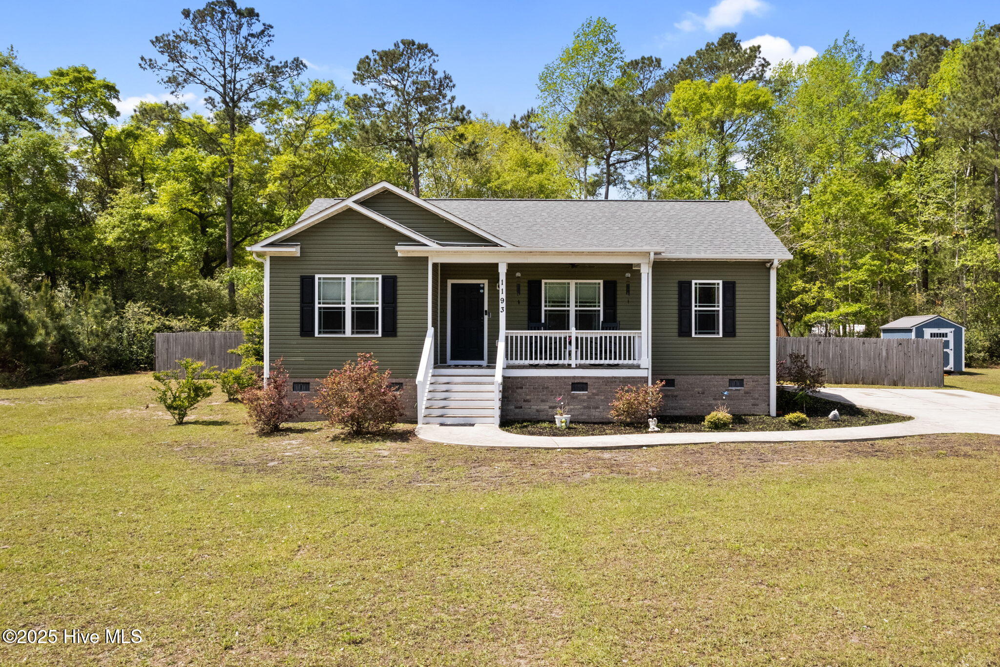 1193 Stone Chimney Road Property Photo 1