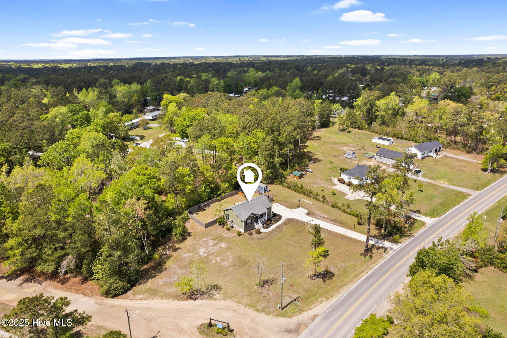 1193 Stone Chimney Road Property Photo 6