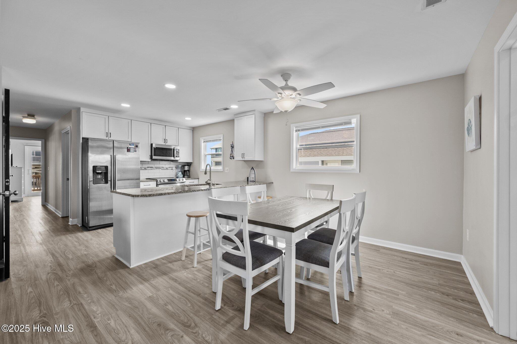 1507 Easy Street Property Photo 5