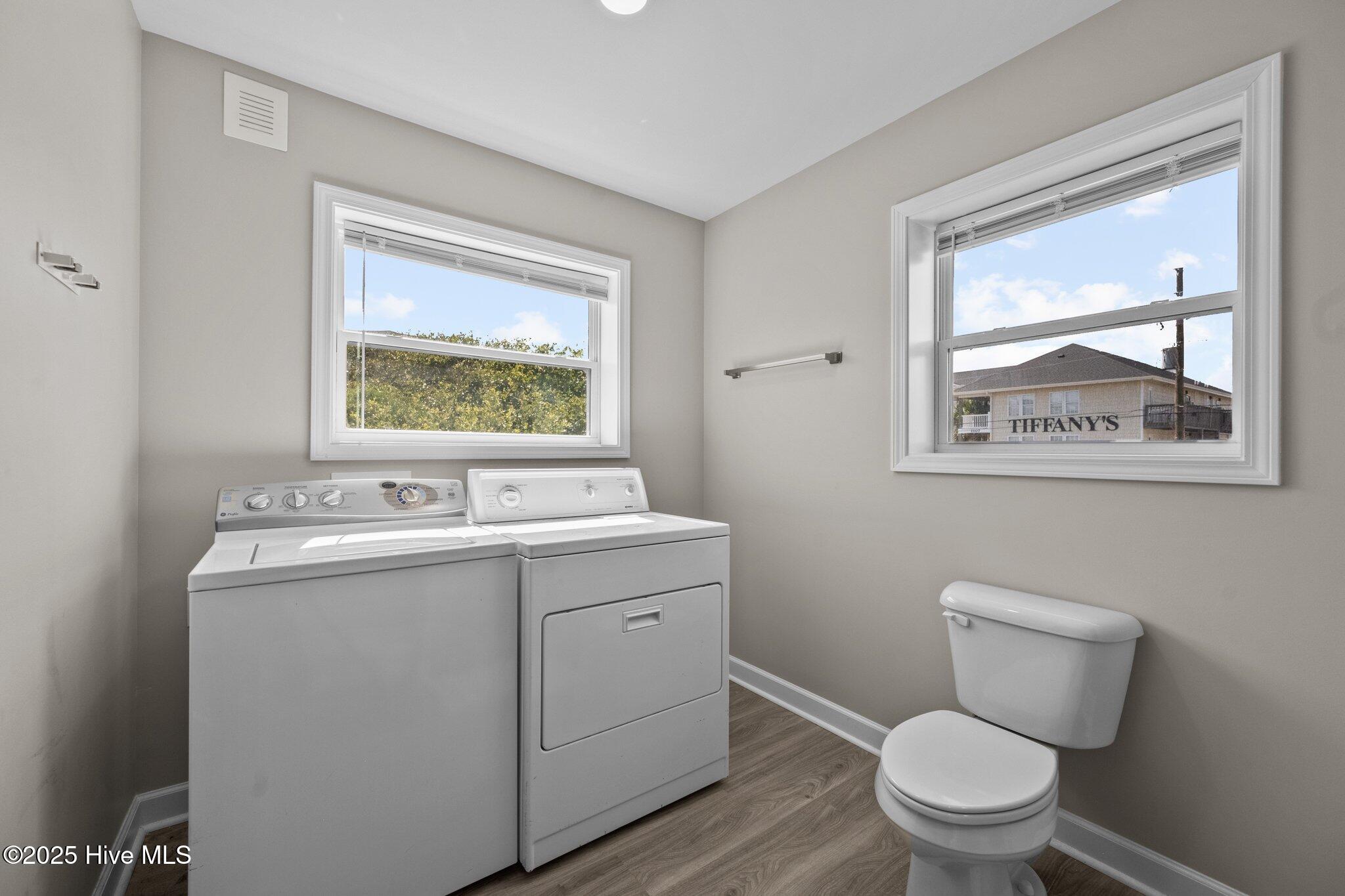 1507 Easy Street Property Photo 21