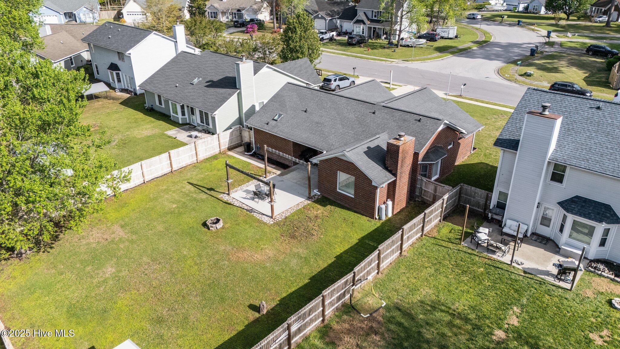 105 S Forest Drive Property Photo 8