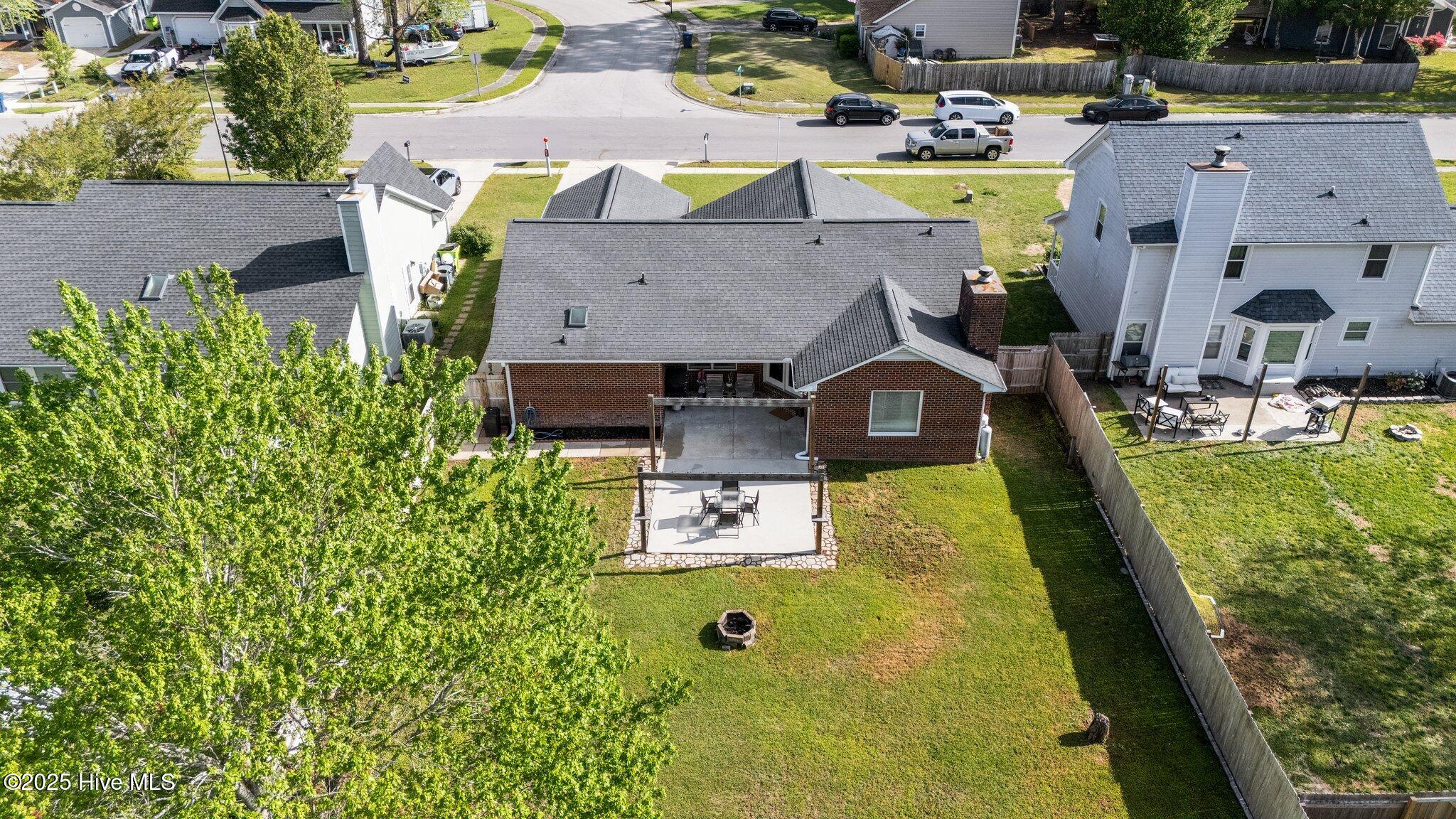 105 S Forest Drive Property Photo 9