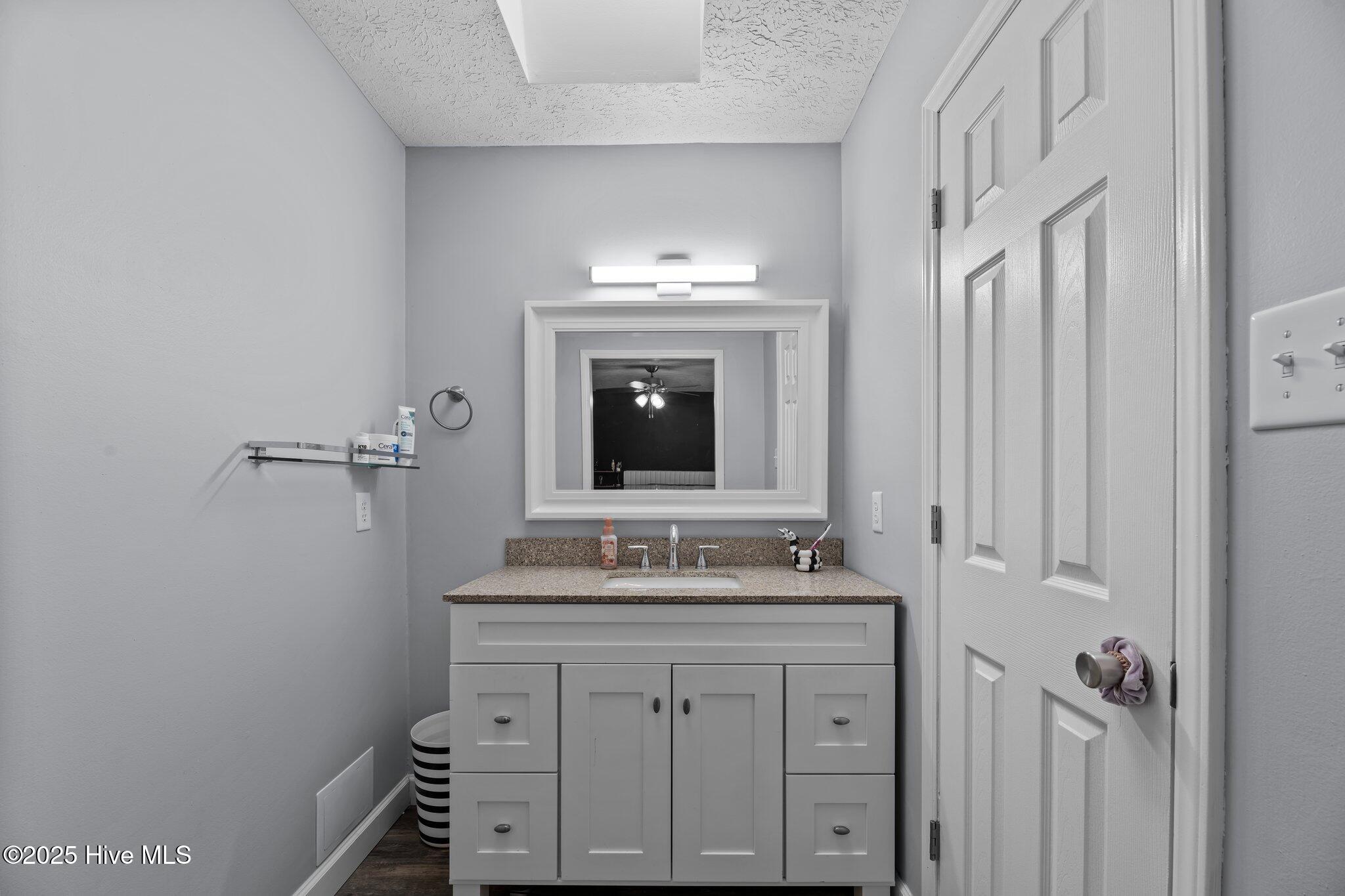 105 S Forest Drive Property Photo 41