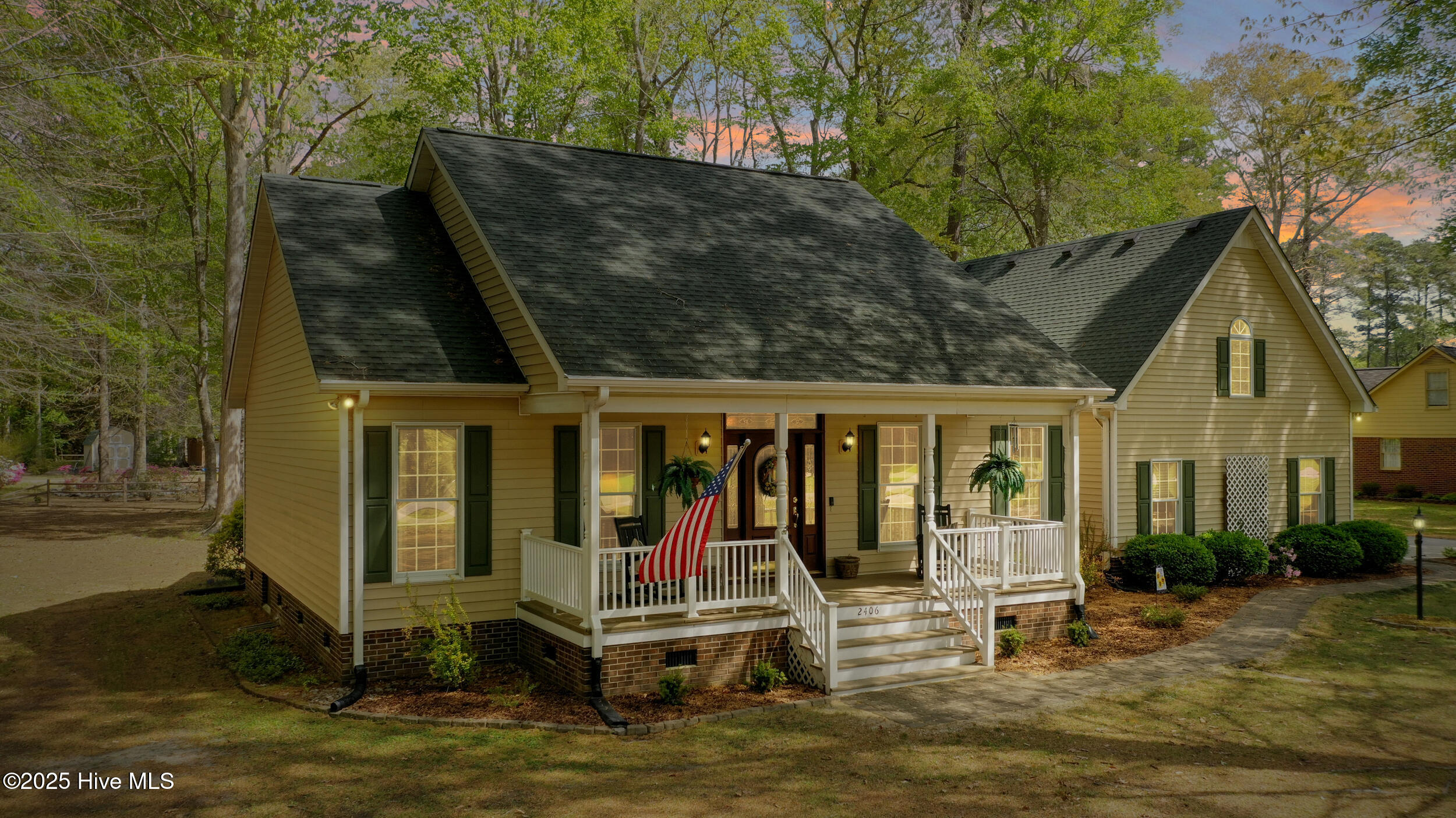 2406 Riddick Road Property Photo