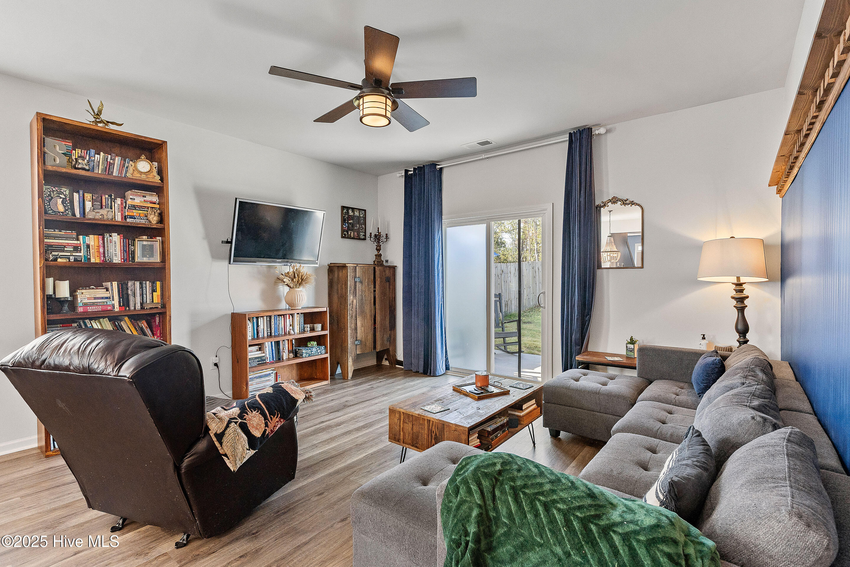 1524 Pleasant Hollow Court Property Photo 8