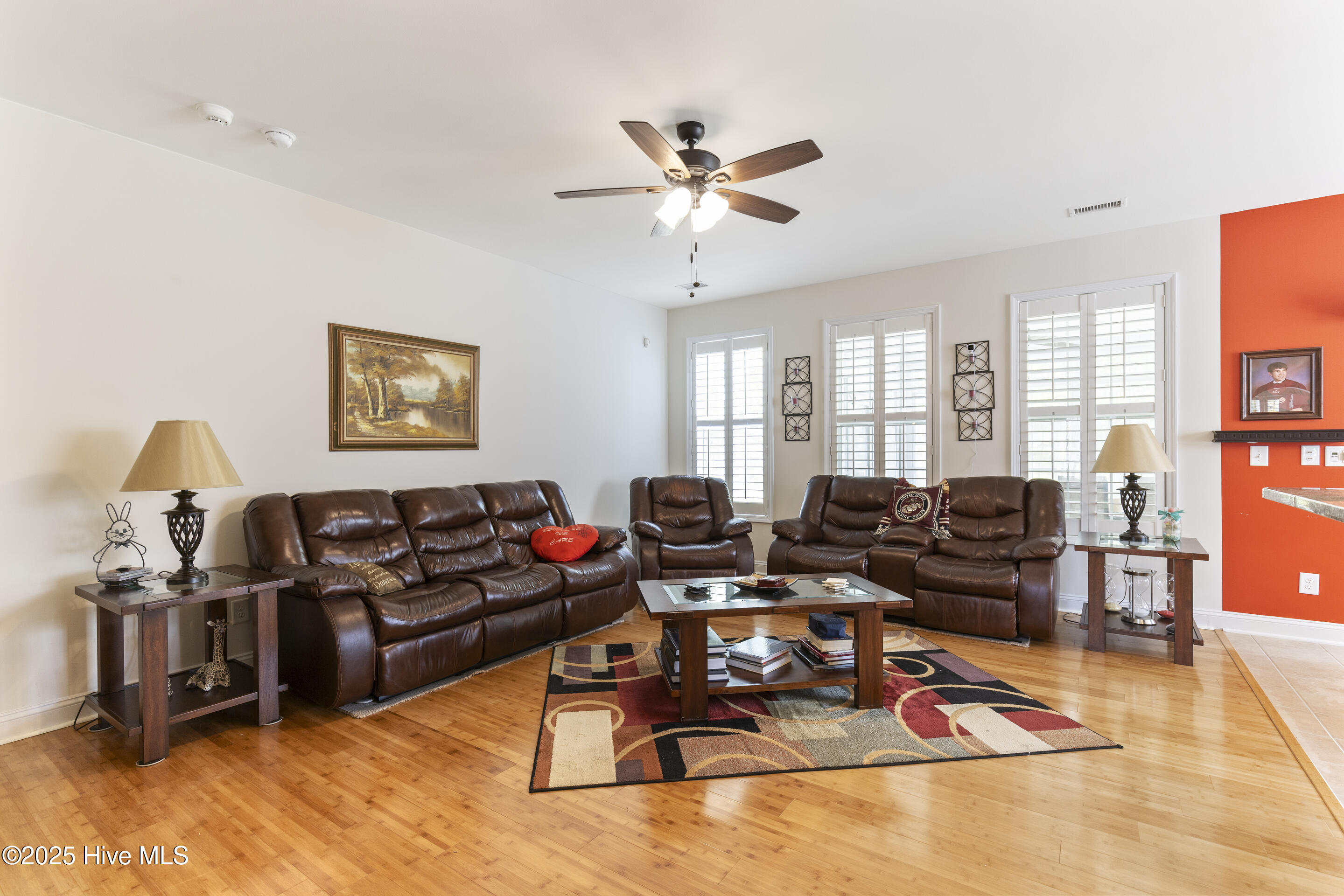 256 Downing Glen Place Property Photo 10