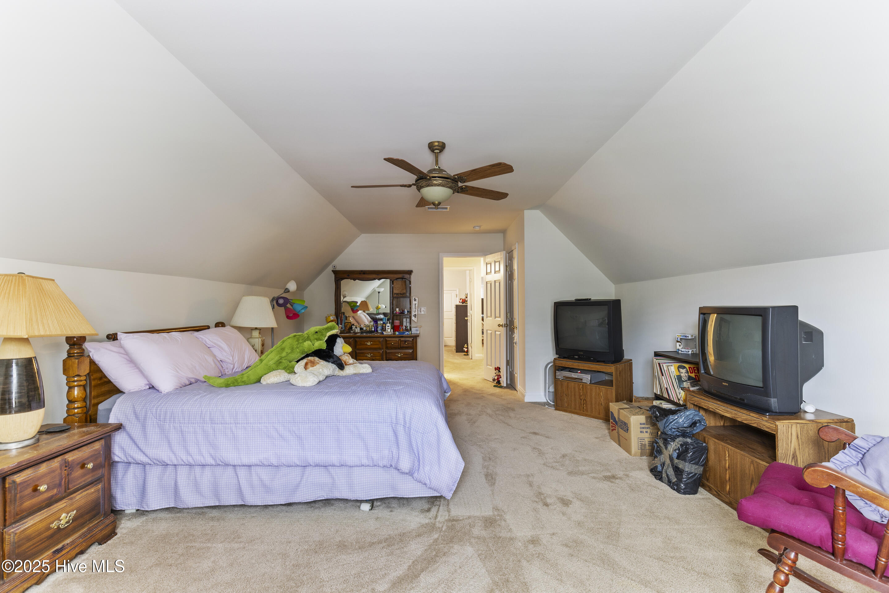 256 Downing Glen Place Property Photo 45