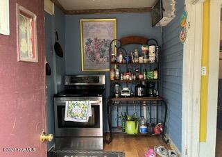 187 W Washington Street Property Photo 7