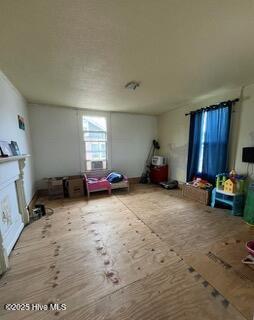 187 W Washington Street Property Photo 15