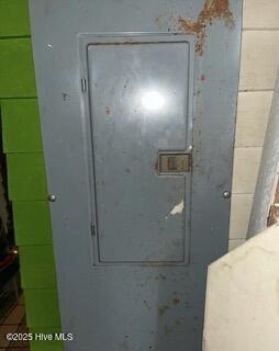 187 W Washington Street Property Photo 18