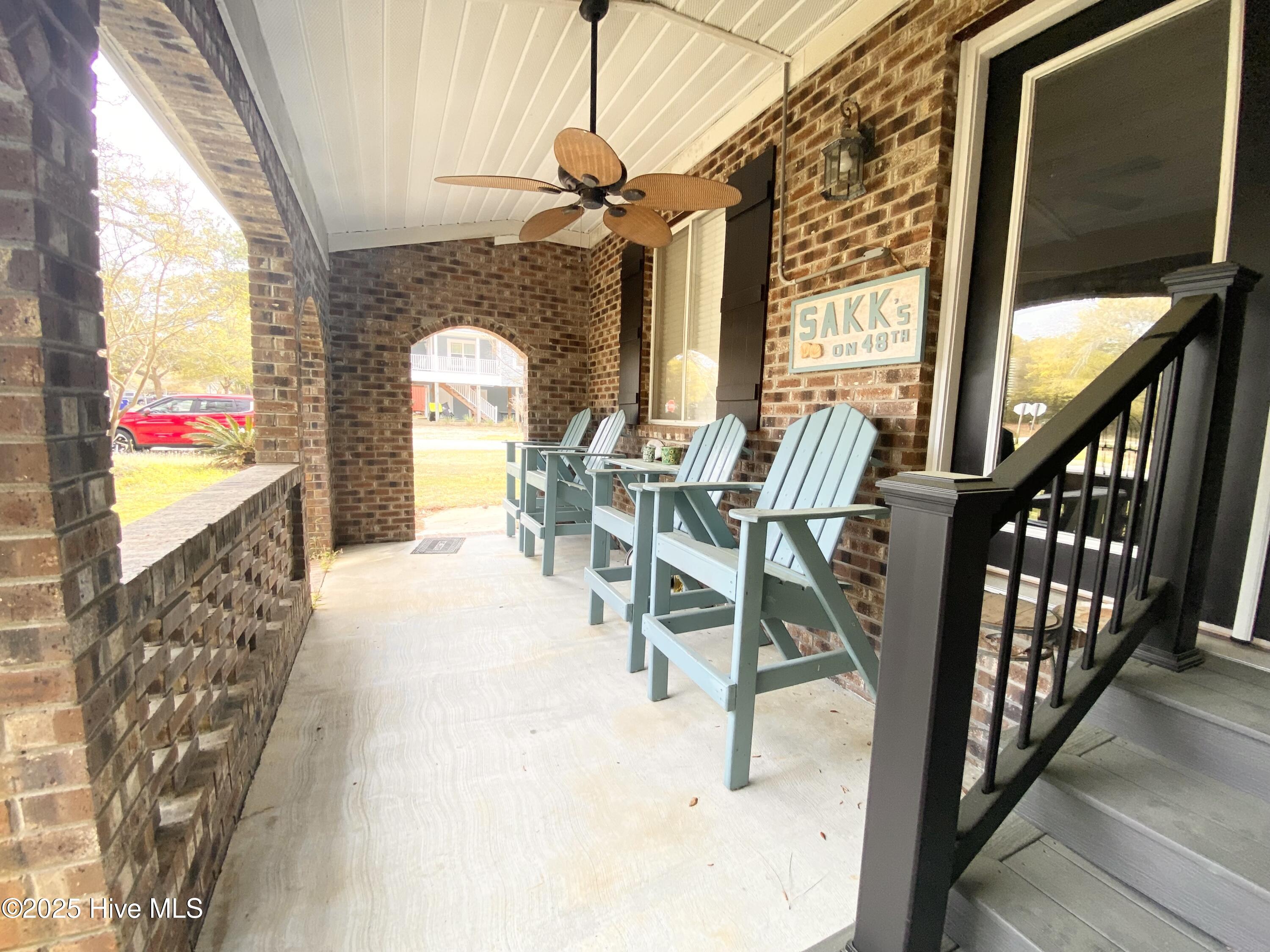 201 Ne 48th Street Property Photo 5