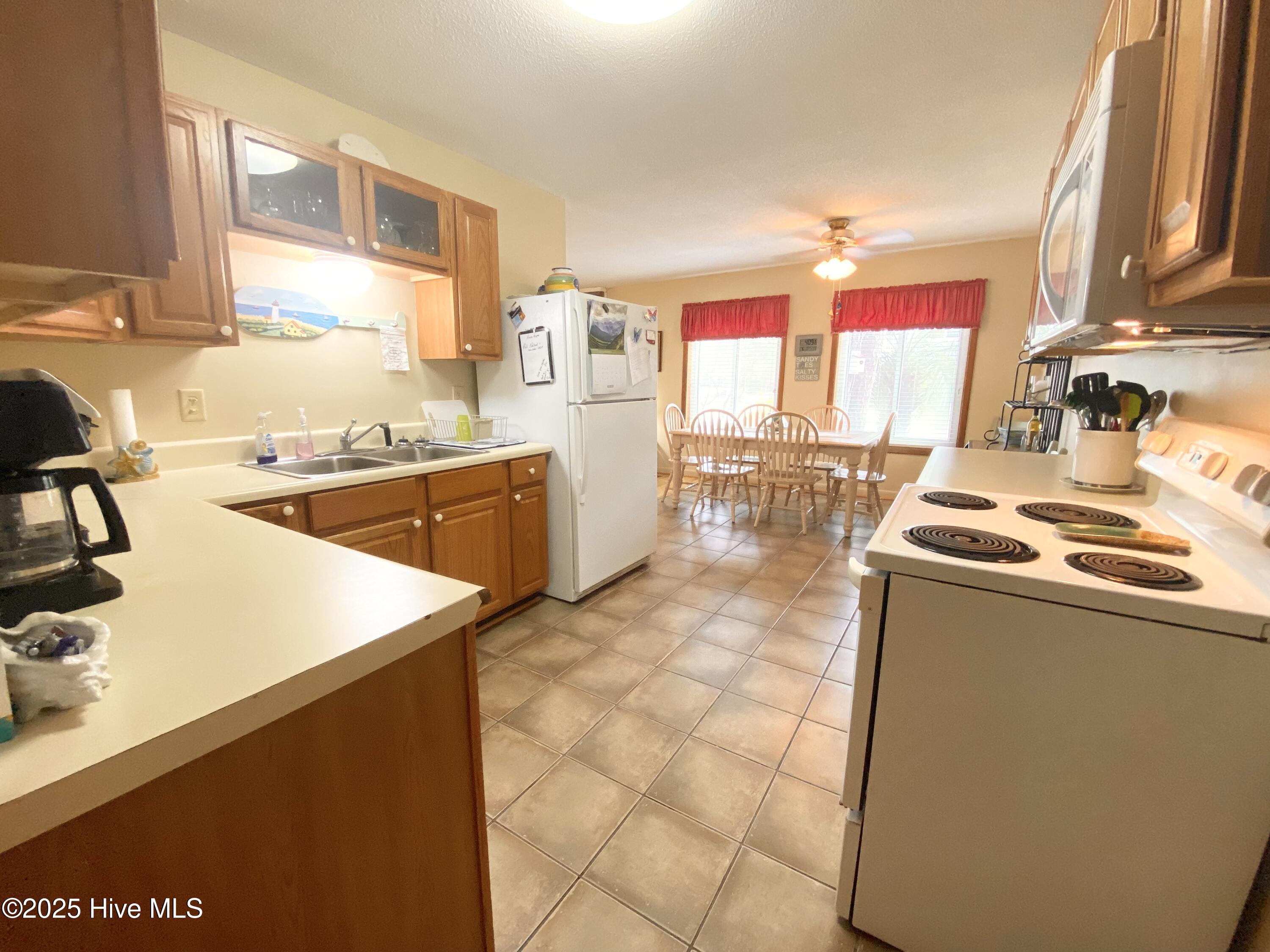 201 Ne 48th Street Property Photo 10