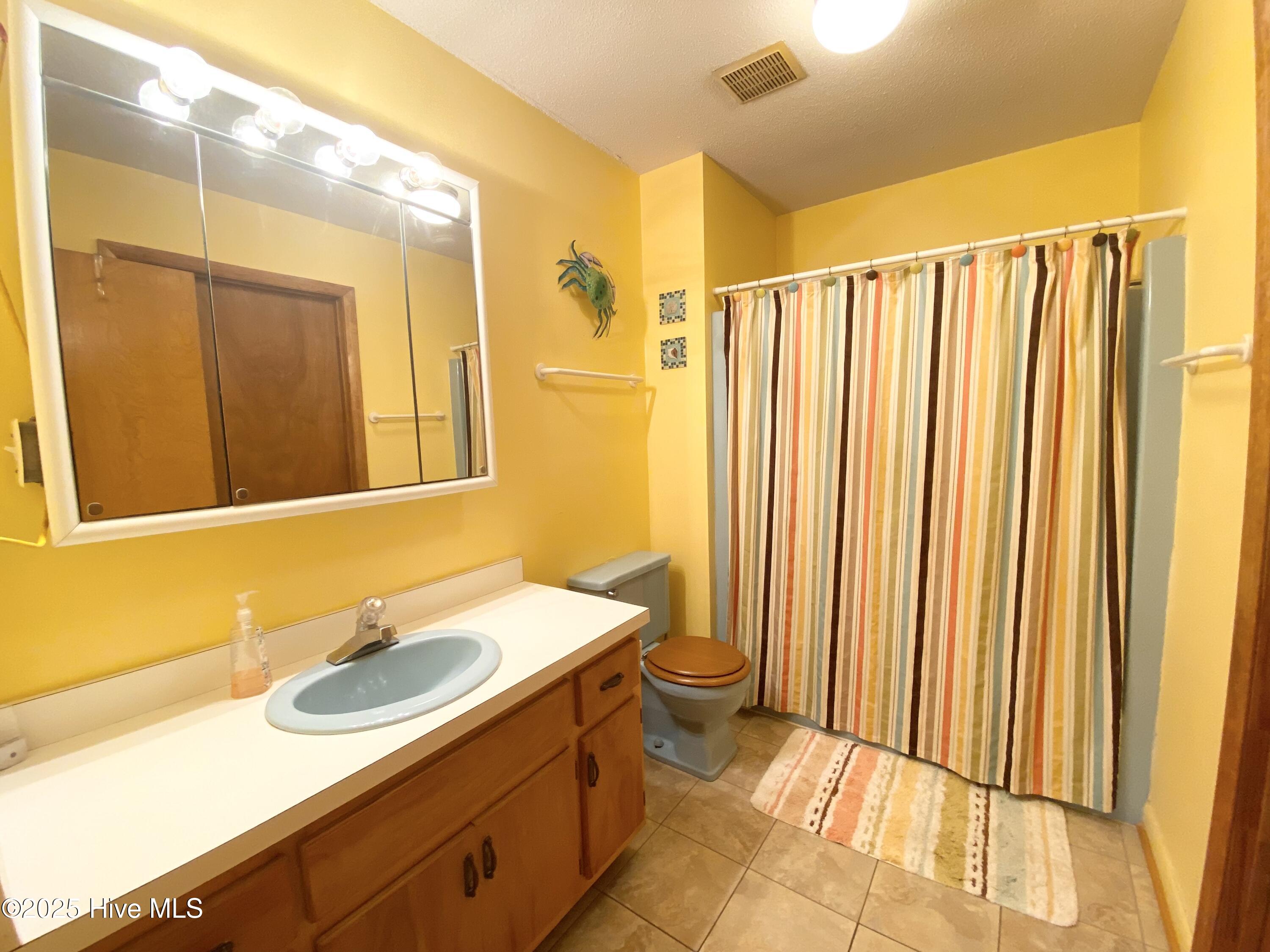 201 Ne 48th Street Property Photo 15