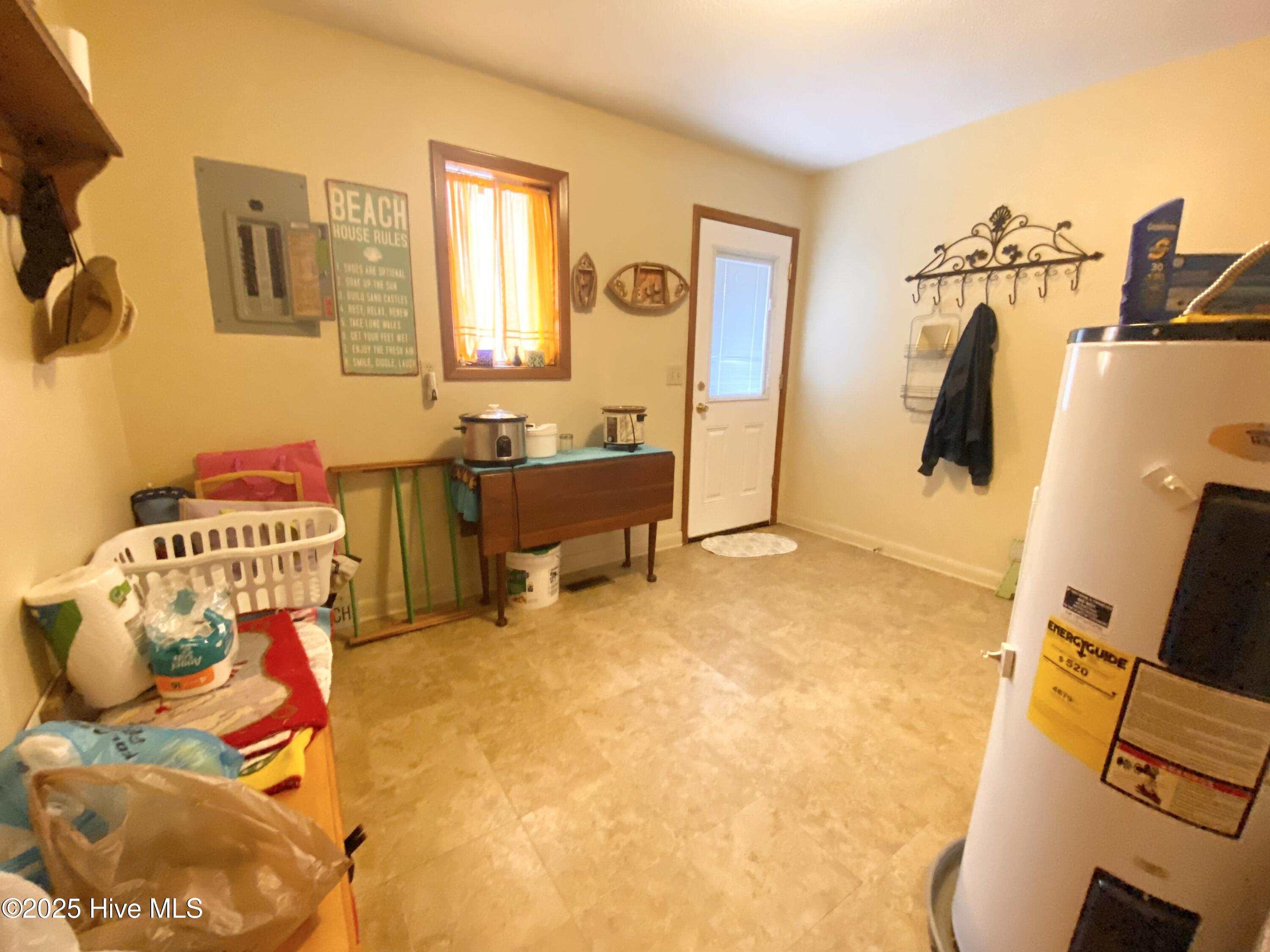 201 Ne 48th Street Property Photo 25