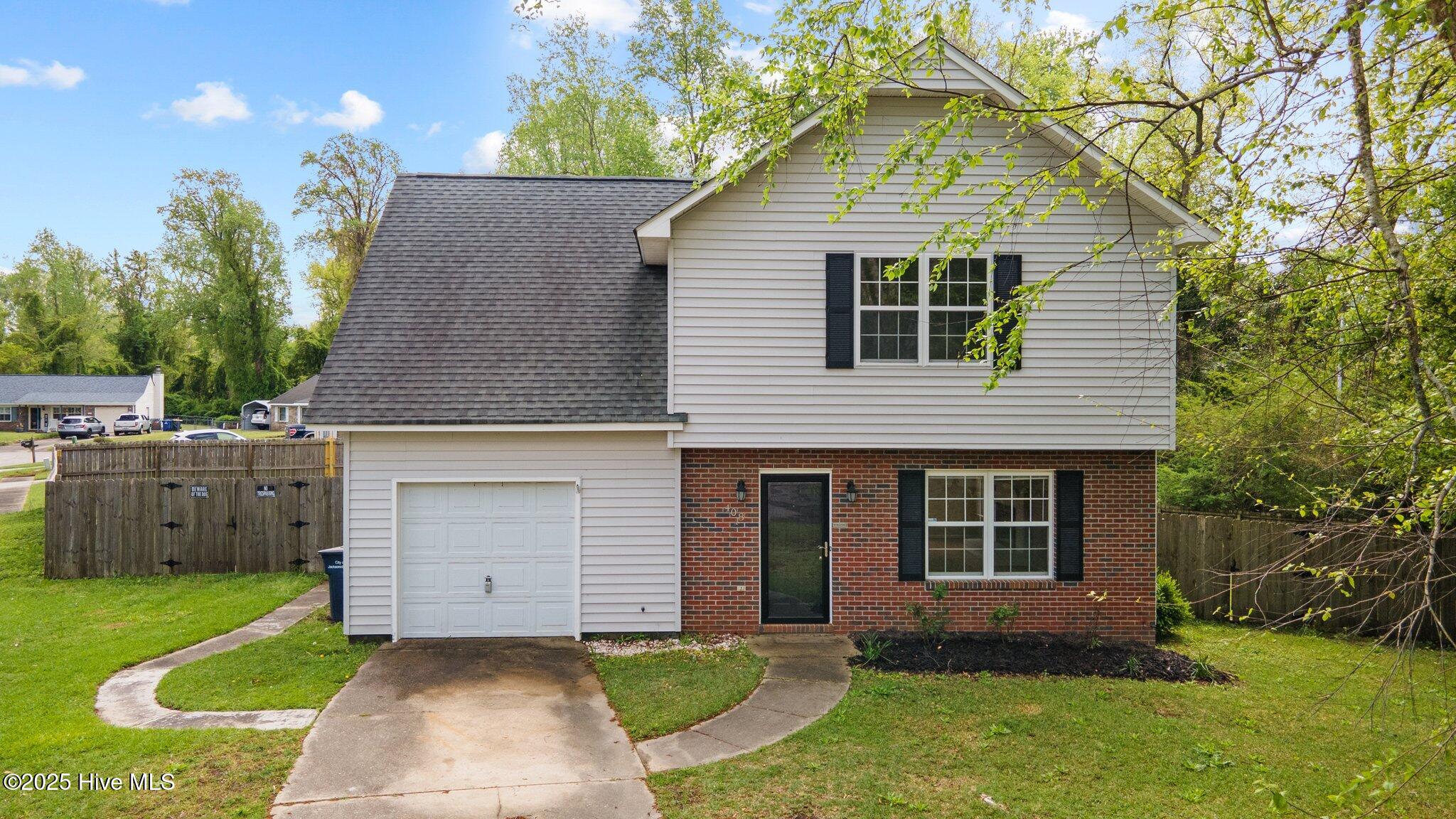408 Estate Drive Property Photo