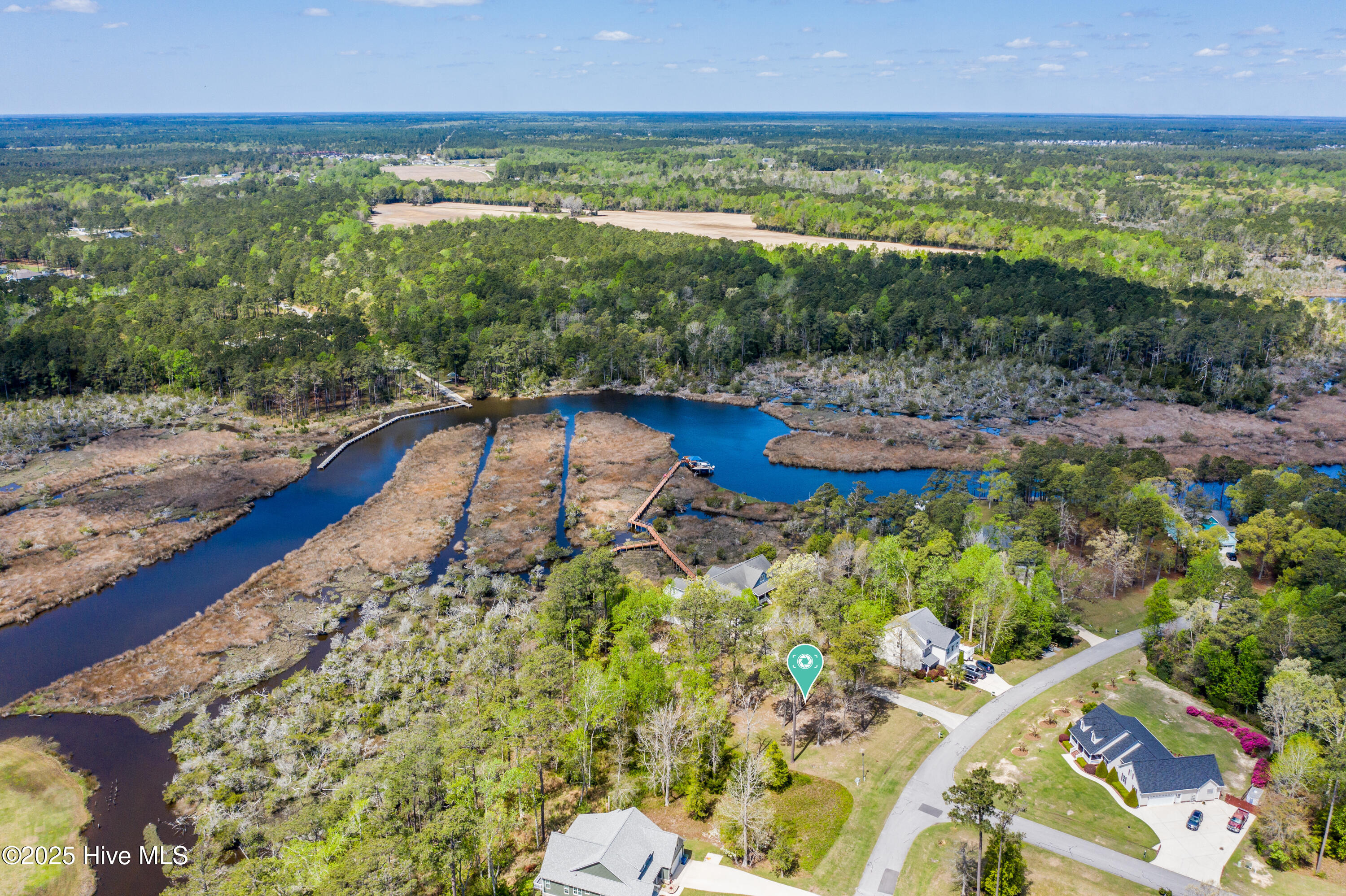 209 Creek View Circle Property Photo 9