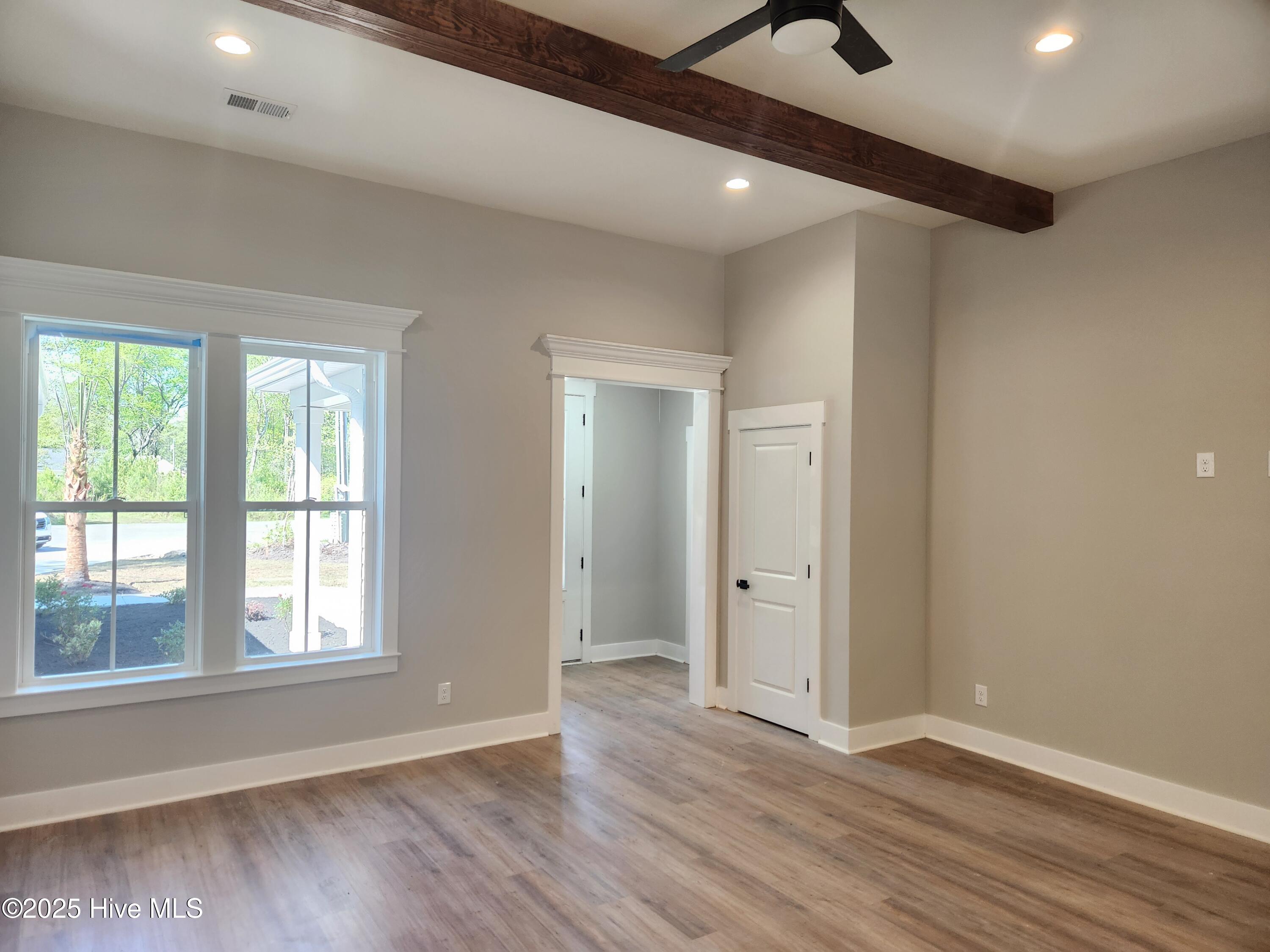 188 Bayyard Court Property Photo 10