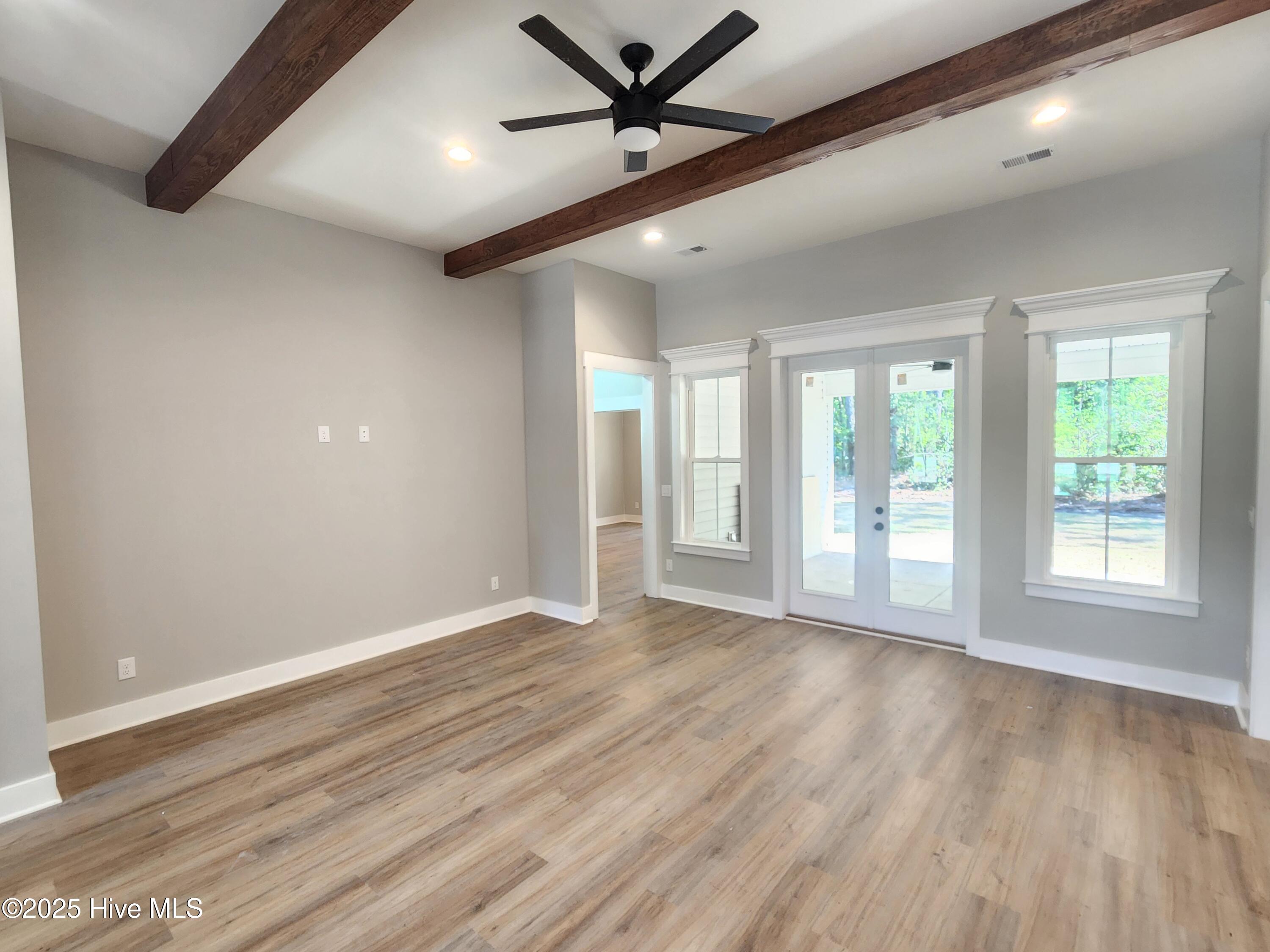 188 Bayyard Court Property Photo 12